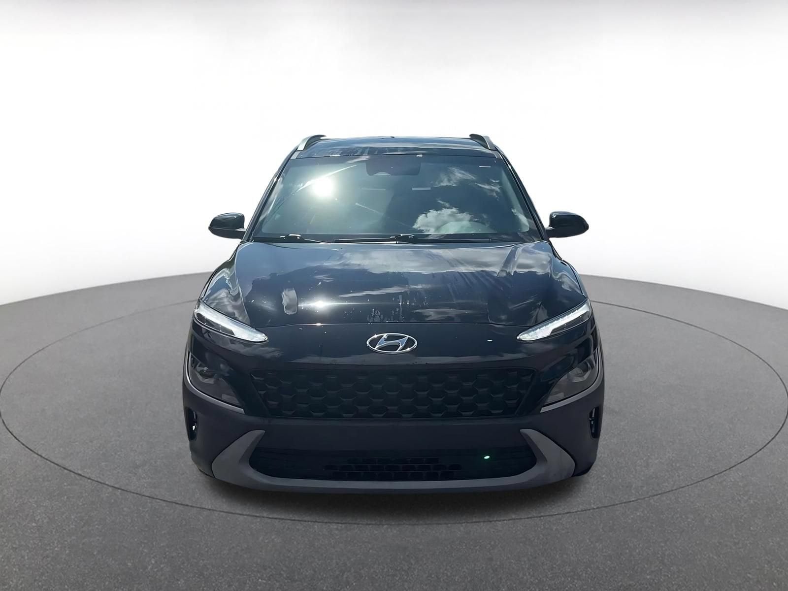 Thumbnail: 2023 Hyundai Kona - 3