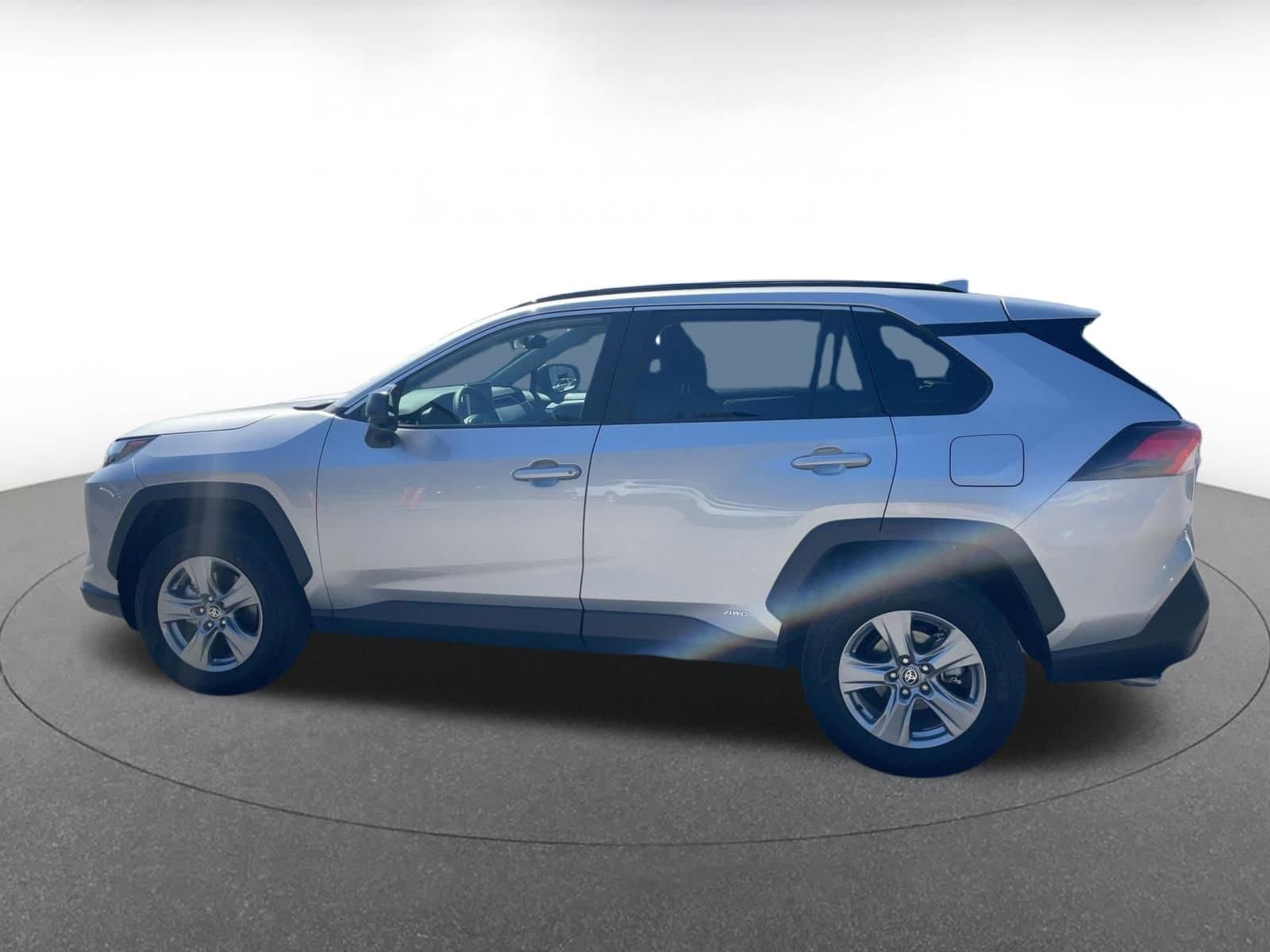 Thumbnail: 2025 Toyota RAV4 - 10