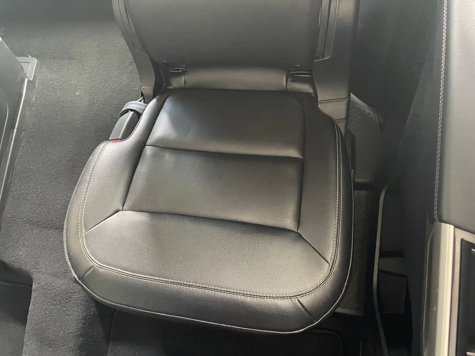 Thumbnail: 2023 Ford Explorer - 35