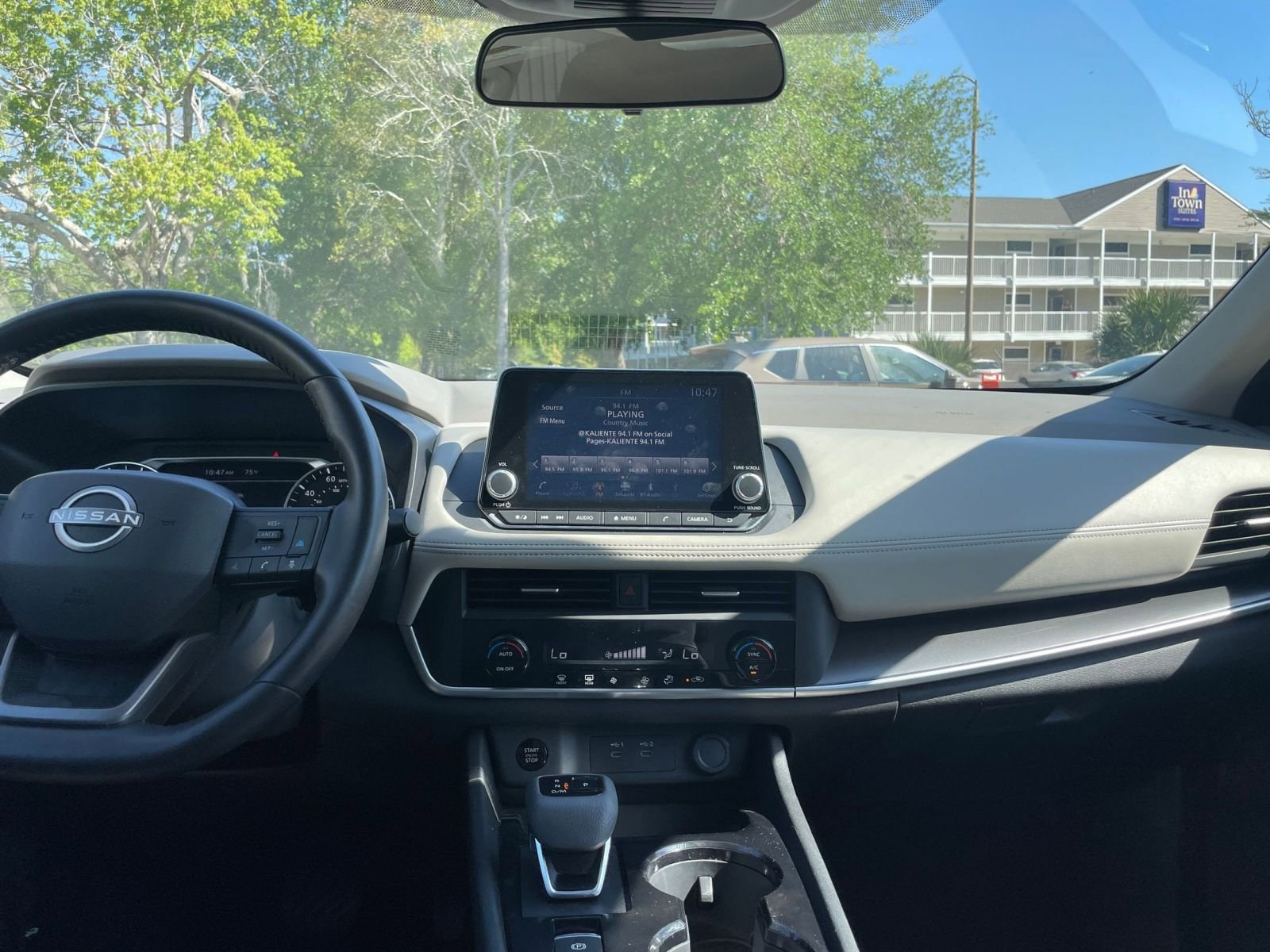 Thumbnail: 2025 Nissan Rogue - 17