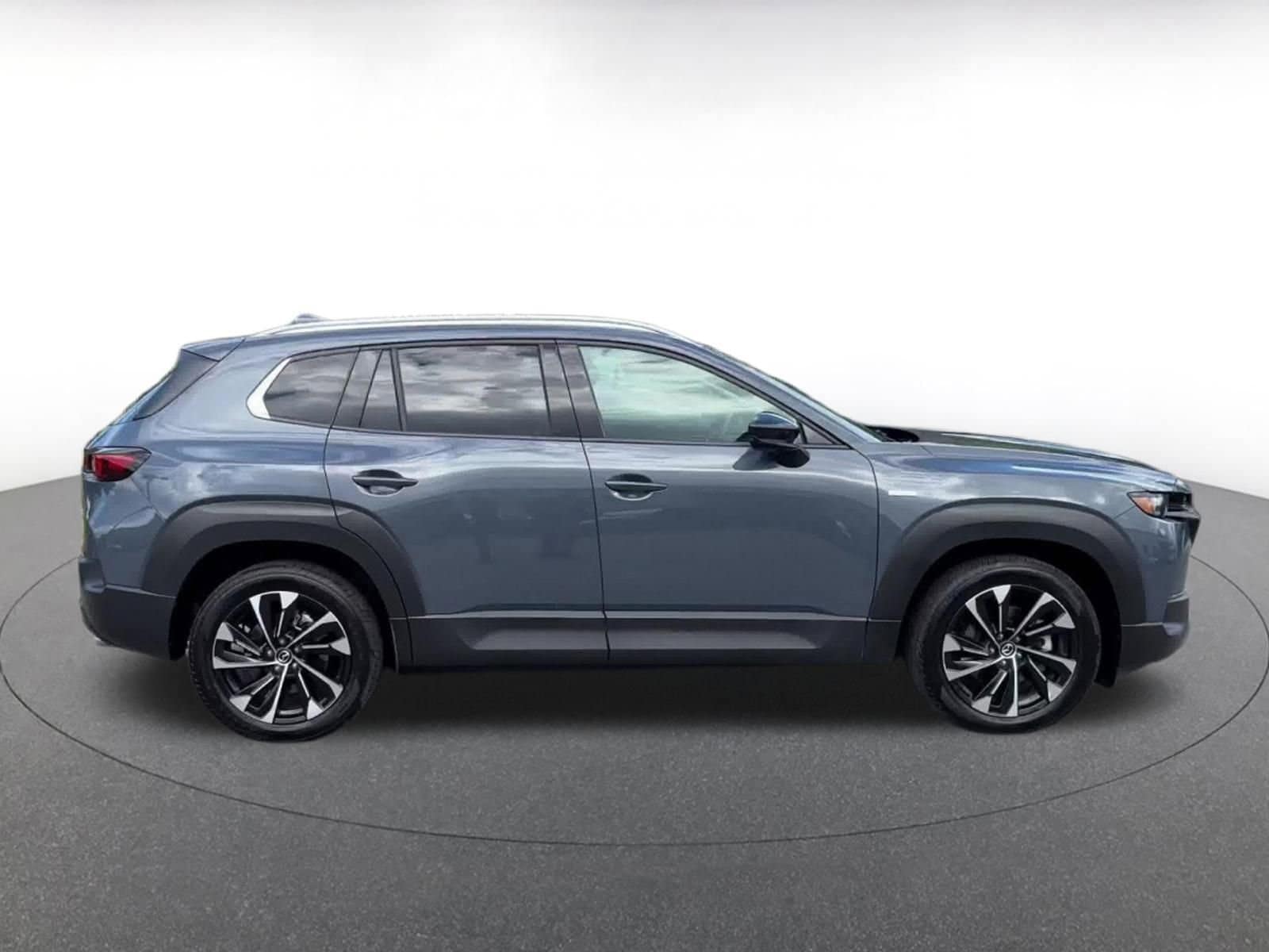 Thumbnail: 2025 Mazda CX-50 - 16