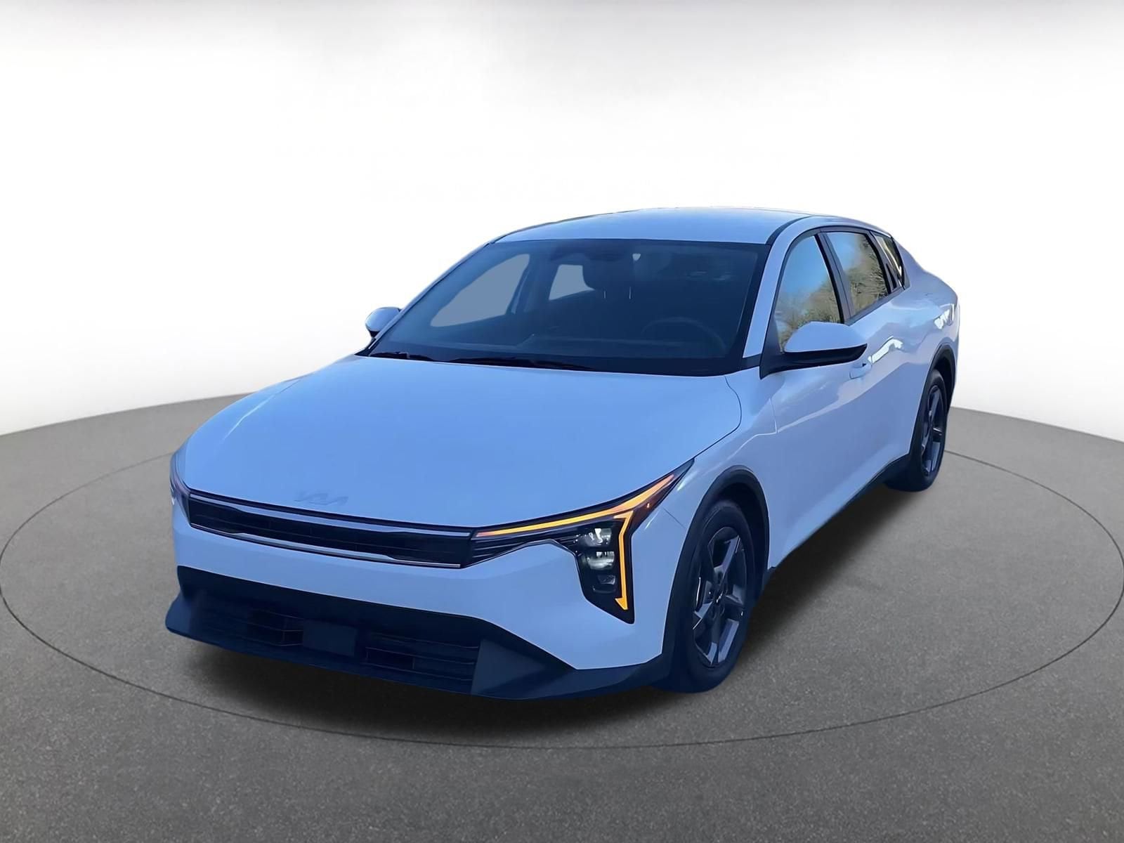 Thumbnail: 2025 Kia K4 - 4