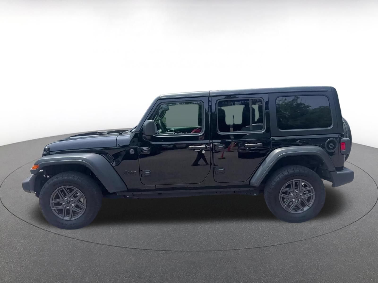 Thumbnail: 2025 Jeep Wrangler - 7