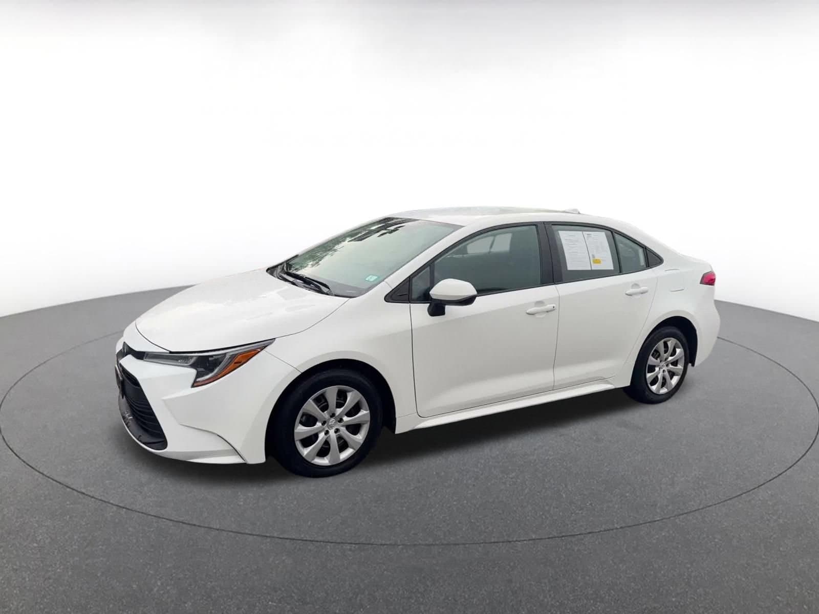 Thumbnail: 2025 Toyota Corolla - 5