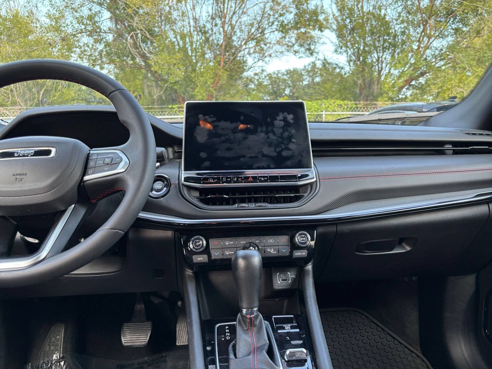 Thumbnail: 2025 Jeep Compass - 17