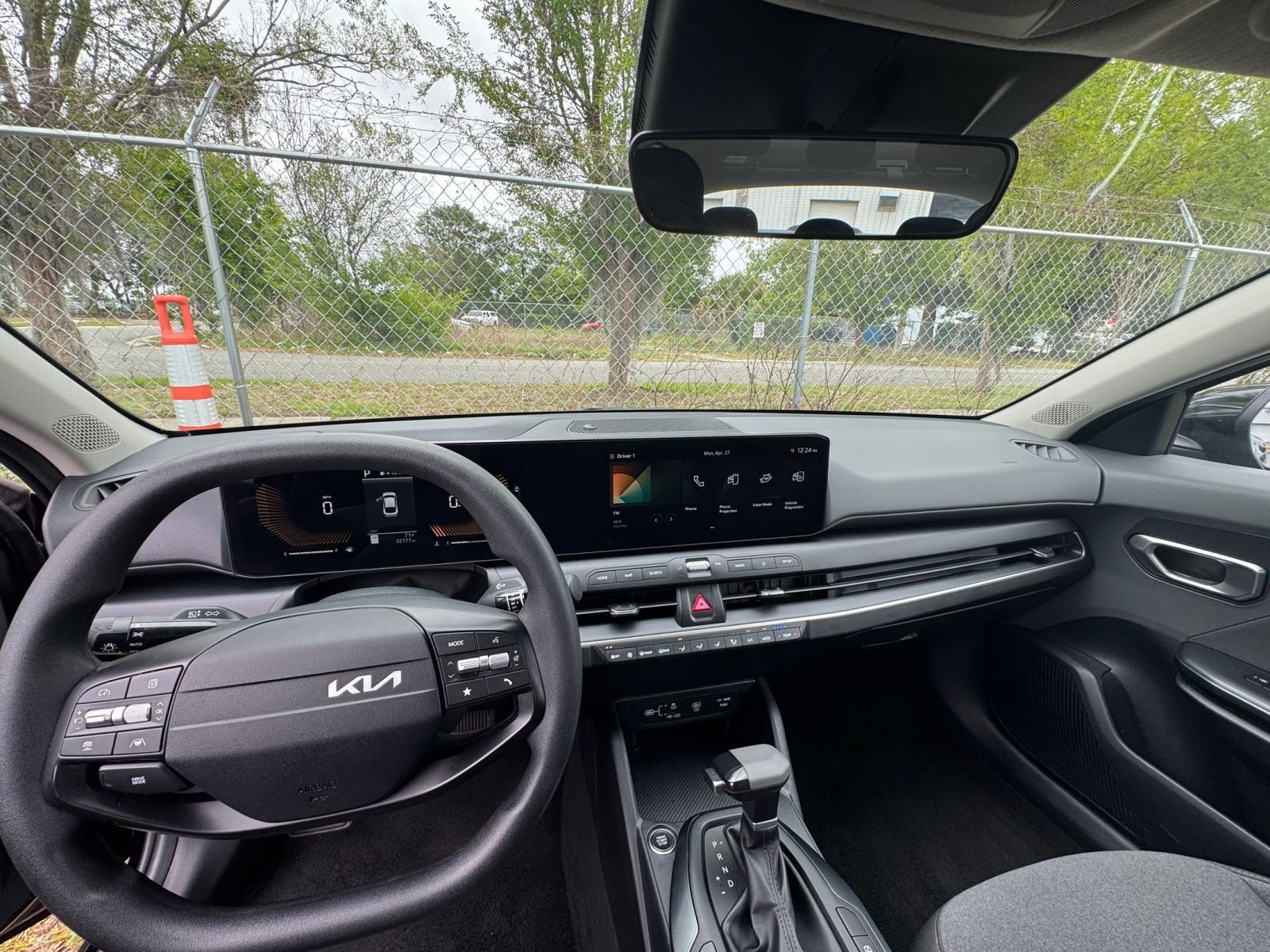 Thumbnail: 2025 Kia K4 - 27
