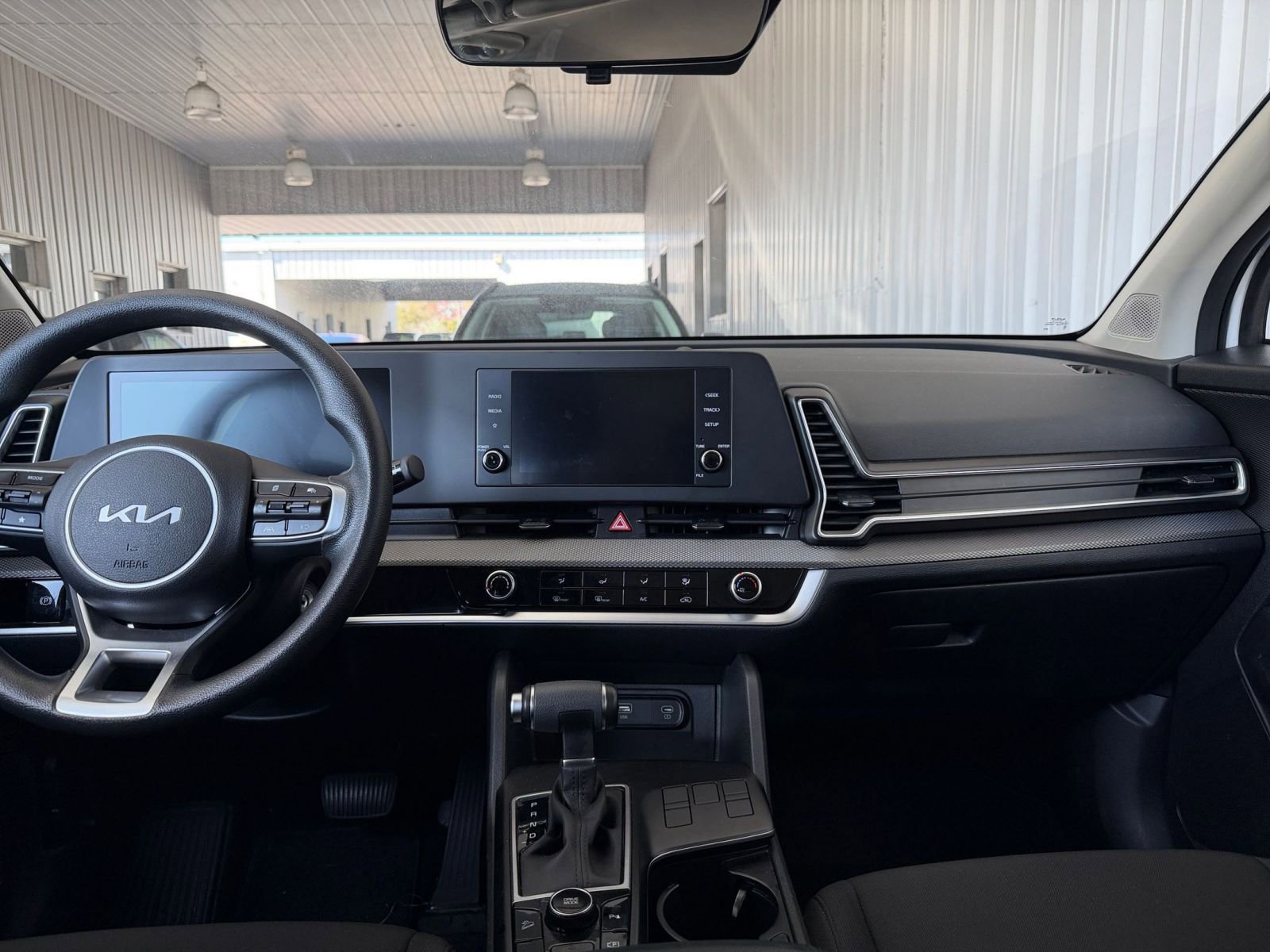 Thumbnail: 2025 Kia Sportage - 17