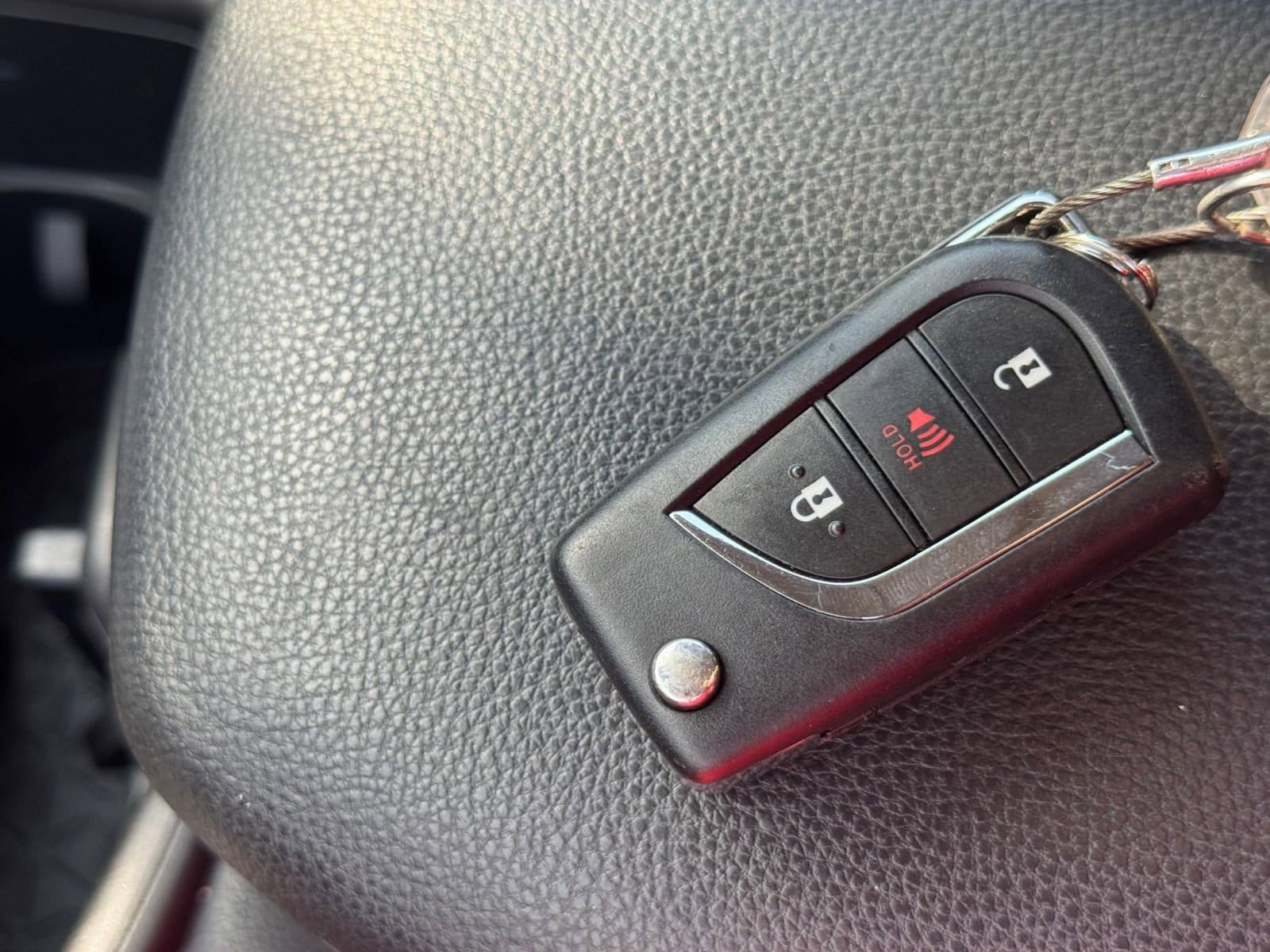 Thumbnail: 2025 Toyota RAV4 - 22