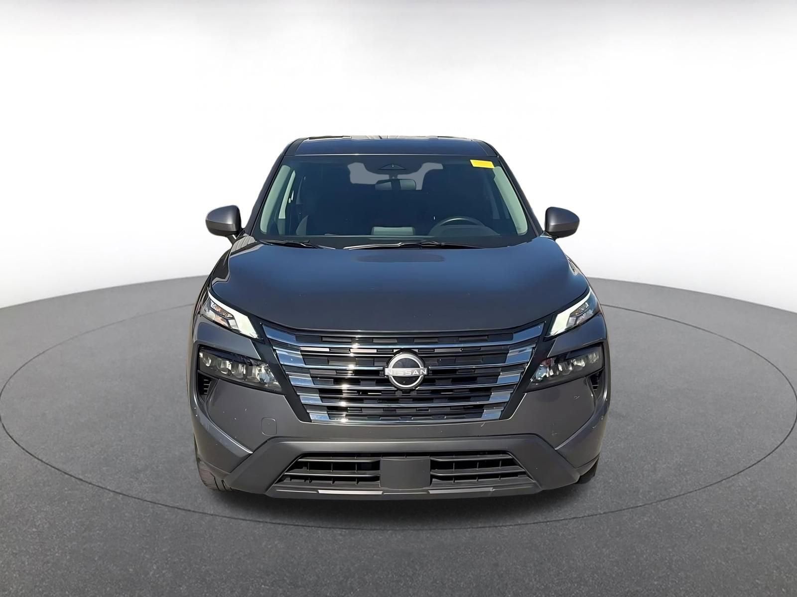 Thumbnail: 2025 Nissan Rogue - 3