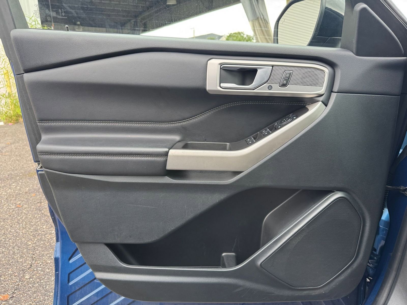 Thumbnail: 2023 Ford Explorer - 20