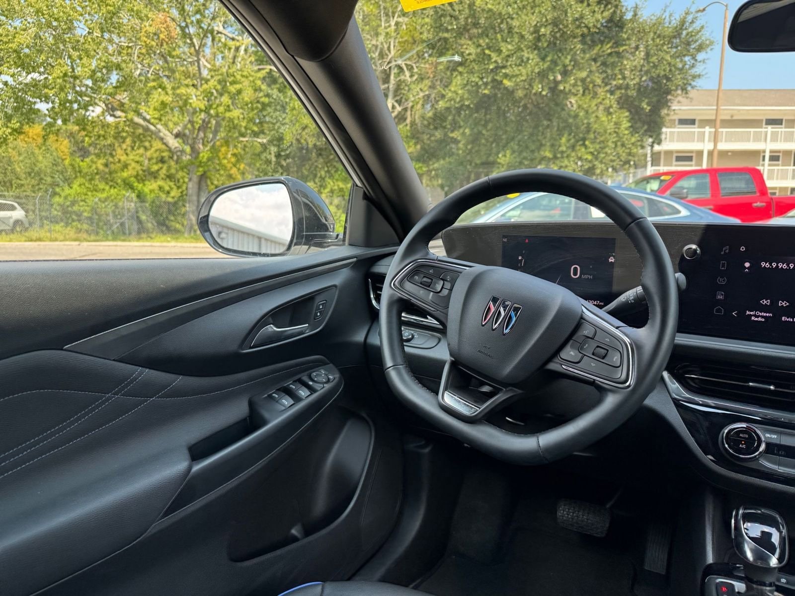 Thumbnail: 2025 Buick Envista - 32