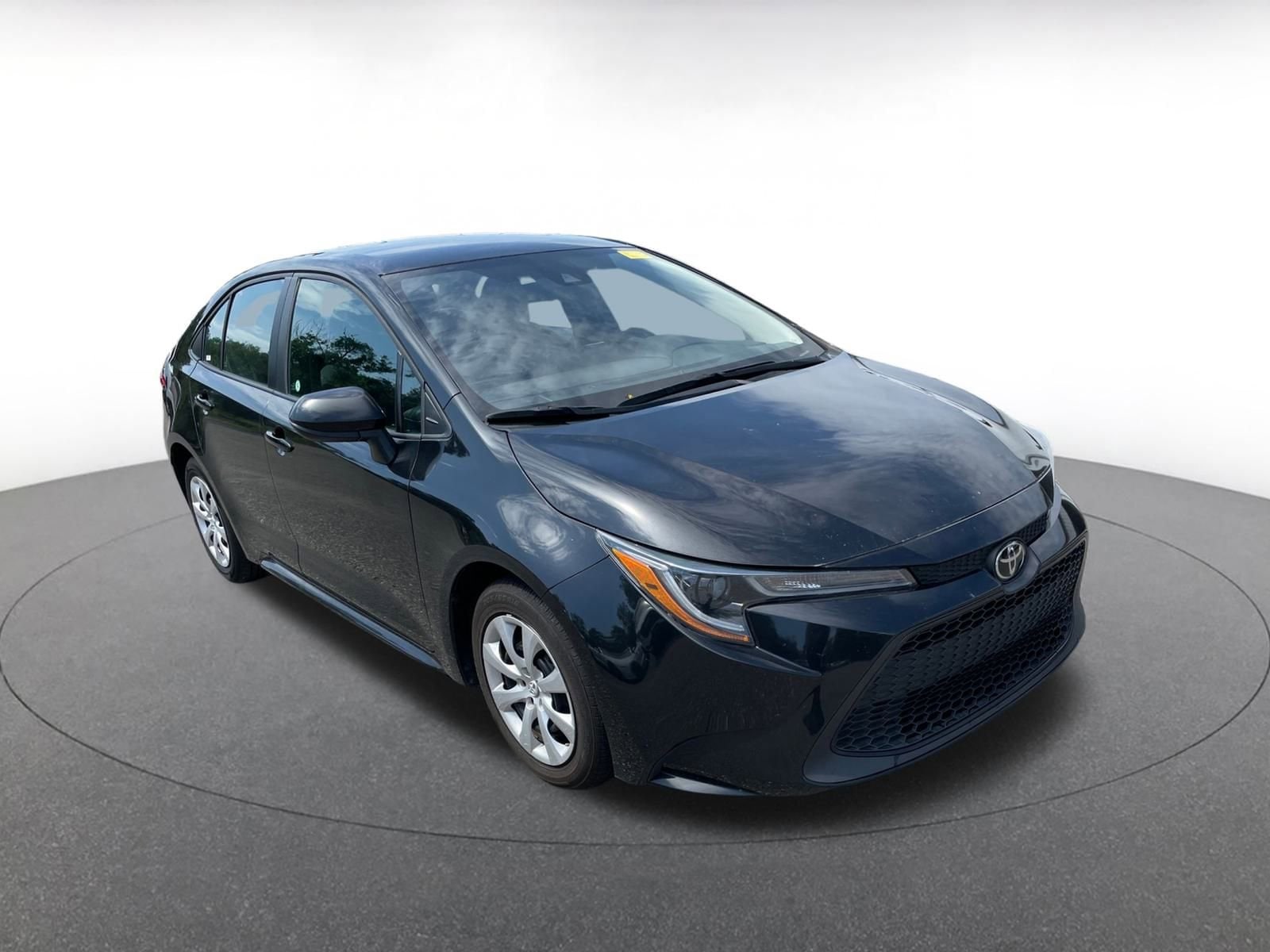 Thumbnail: 2022 Toyota Corolla - 1
