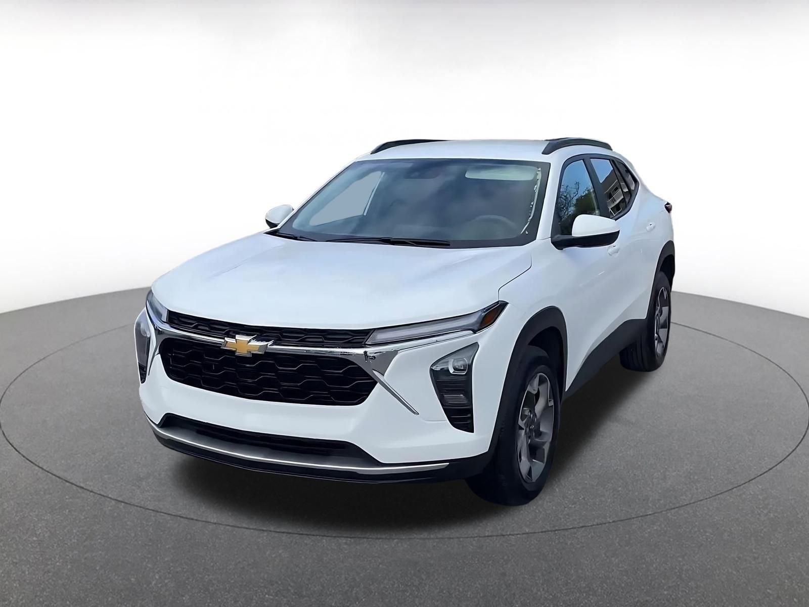 Thumbnail: 2025 Chevrolet Trax - 4