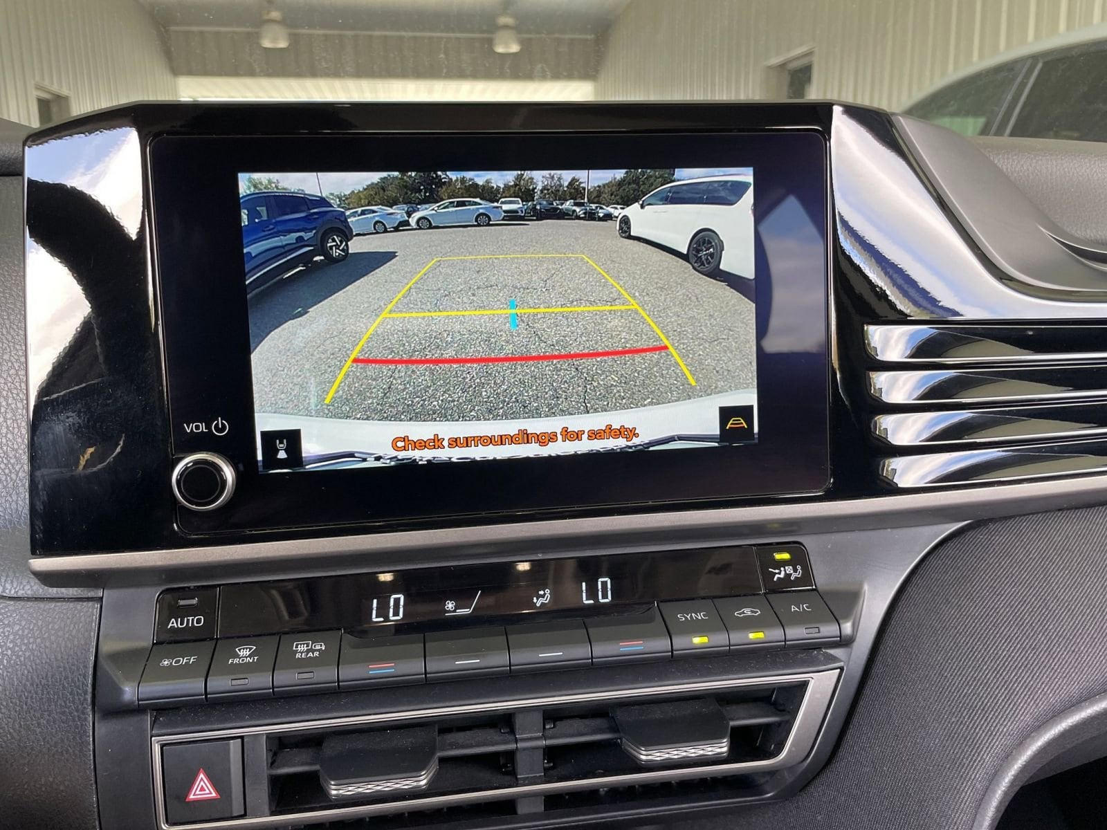 Thumbnail: 2025 Toyota Camry - 17