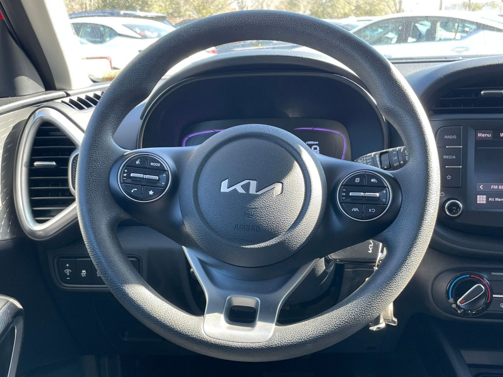 Thumbnail: 2025 Kia Soul - 25