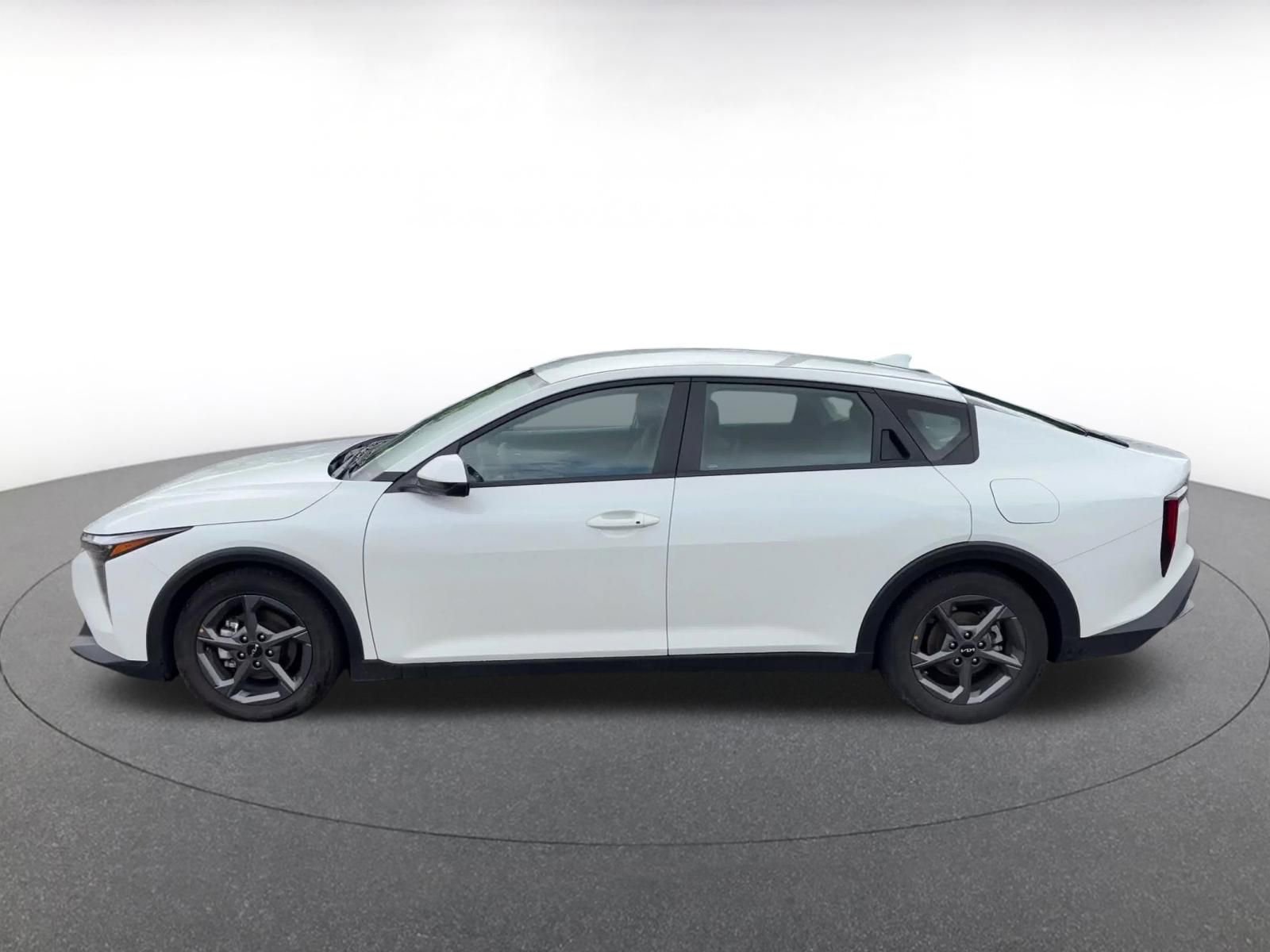 Thumbnail: 2025 Kia K4 - 8