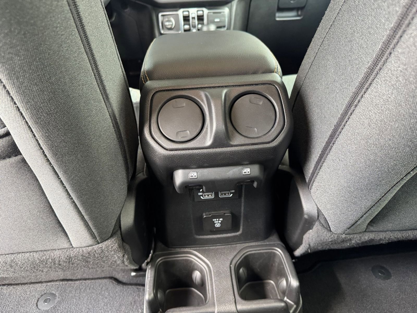 Thumbnail: 2025 Jeep Wrangler - 21