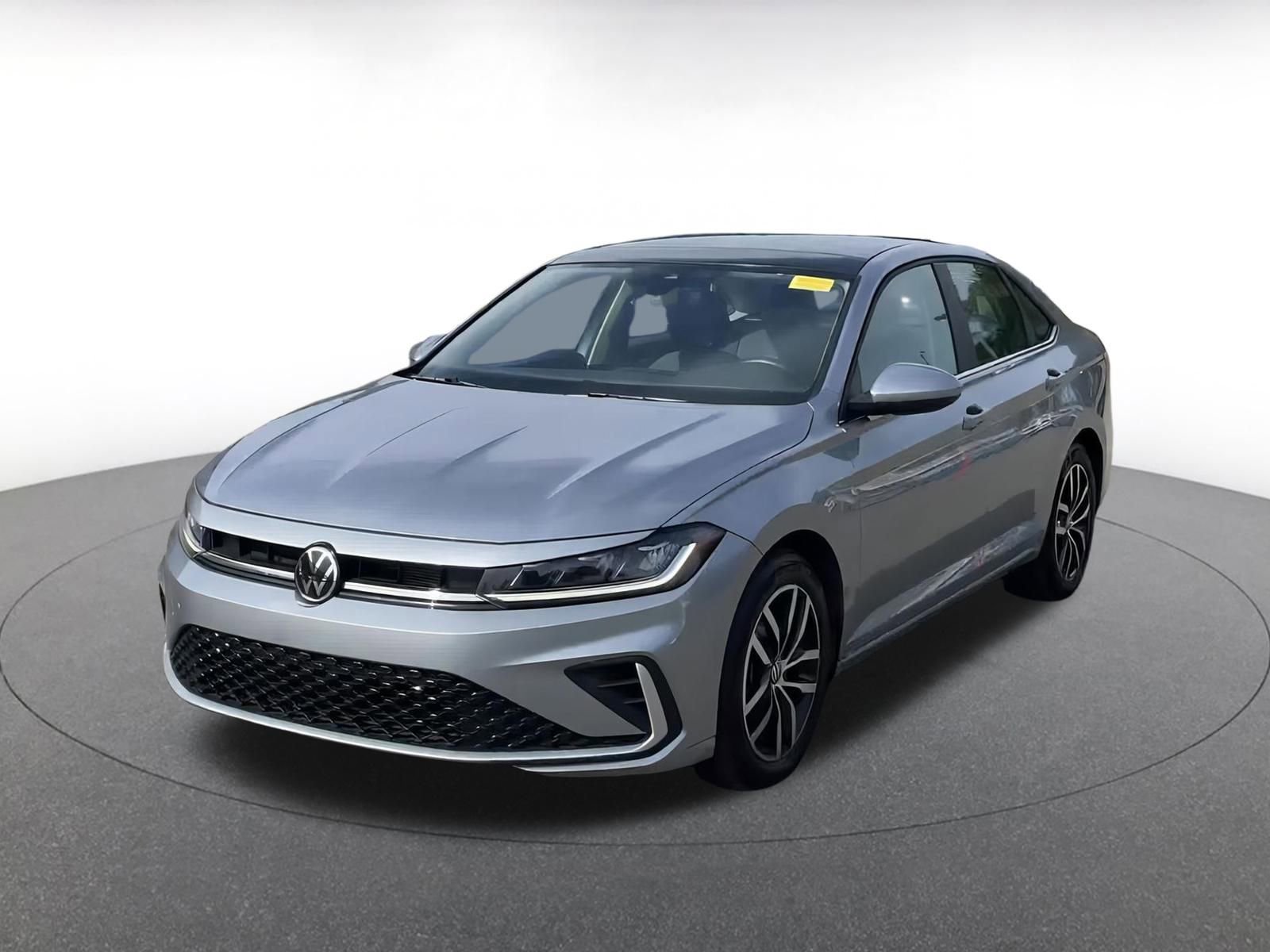 Thumbnail: 2025 Volkswagen Jetta - 4