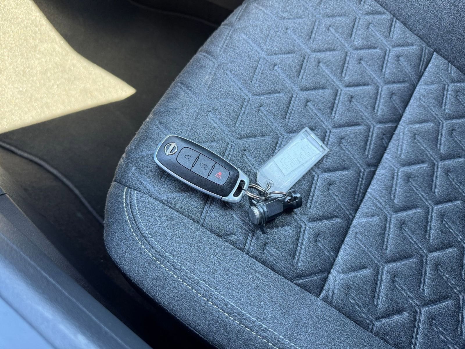 Thumbnail: 2025 Nissan Kicks - 22