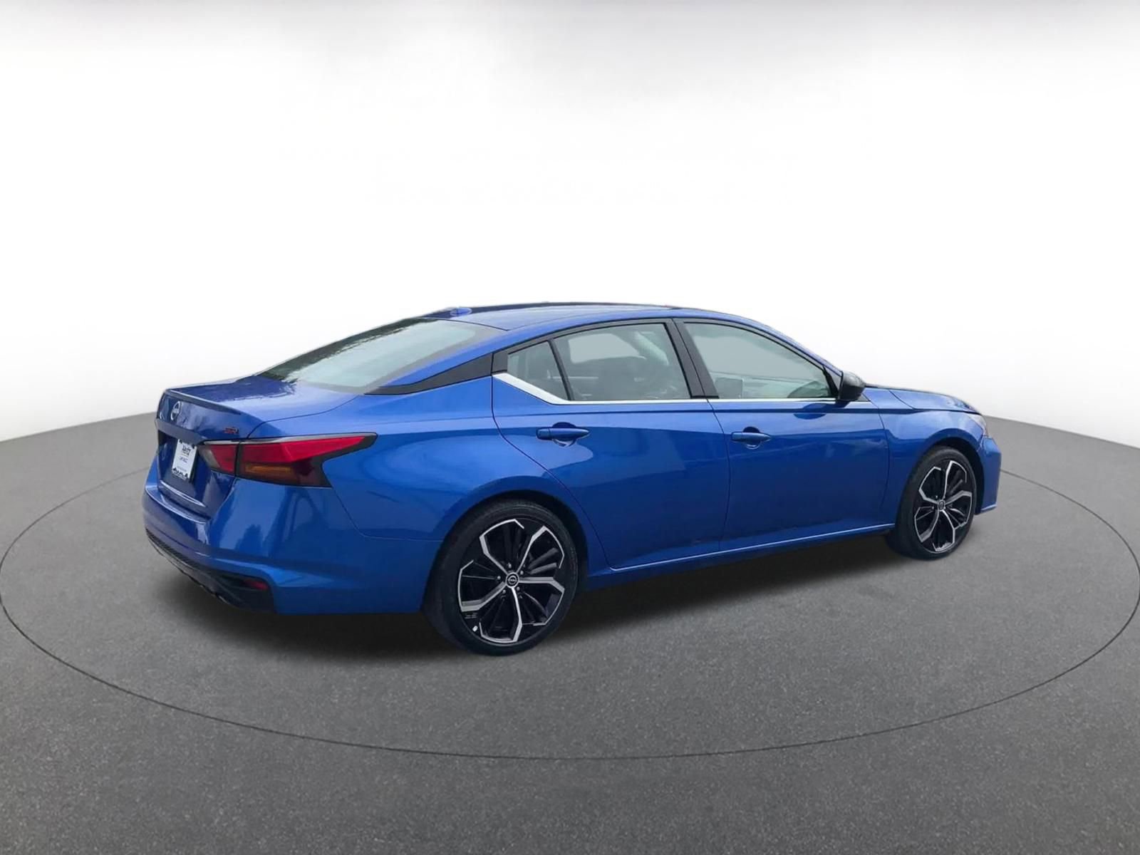 Thumbnail: 2025 Nissan Altima - 14