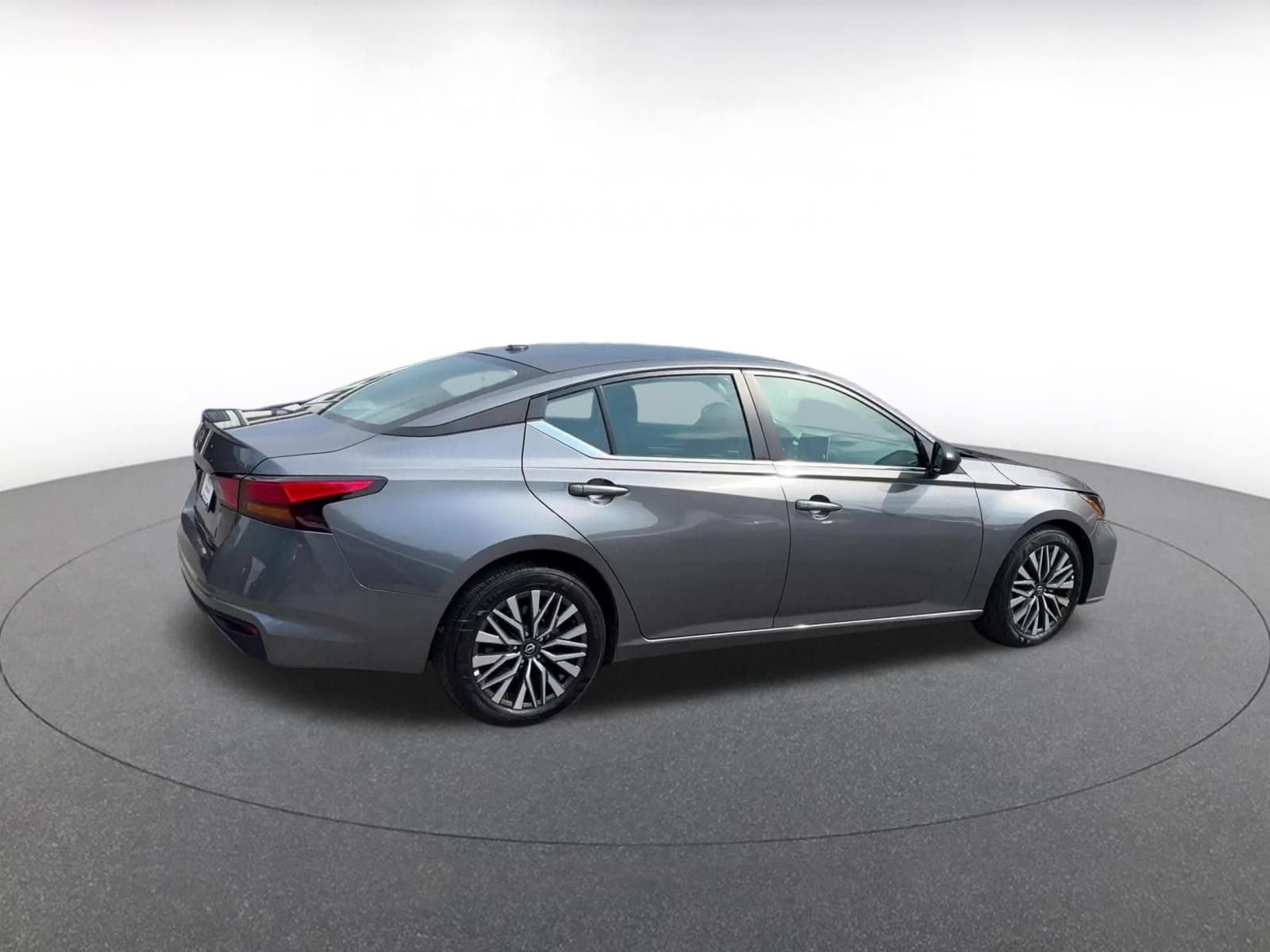 Thumbnail: 2026 Nissan Altima - 12