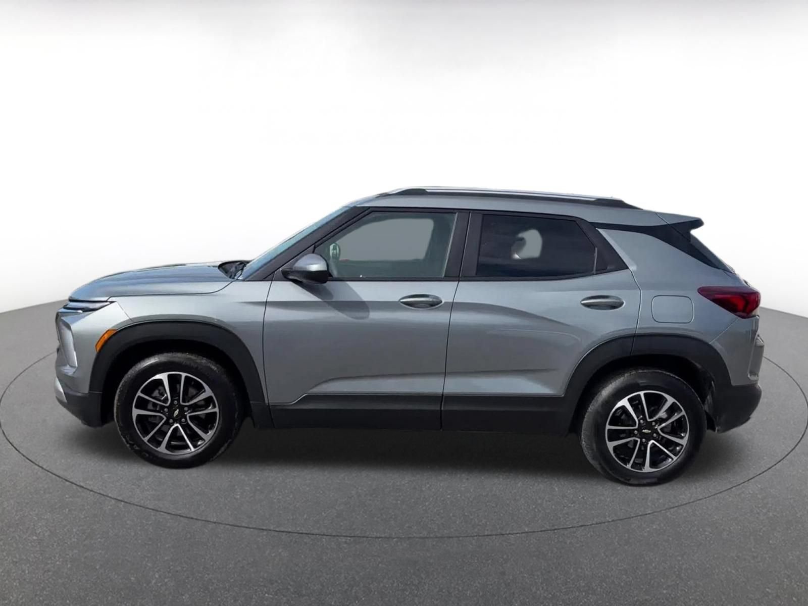 Thumbnail: 2025 Chevrolet TrailBlazer - 8