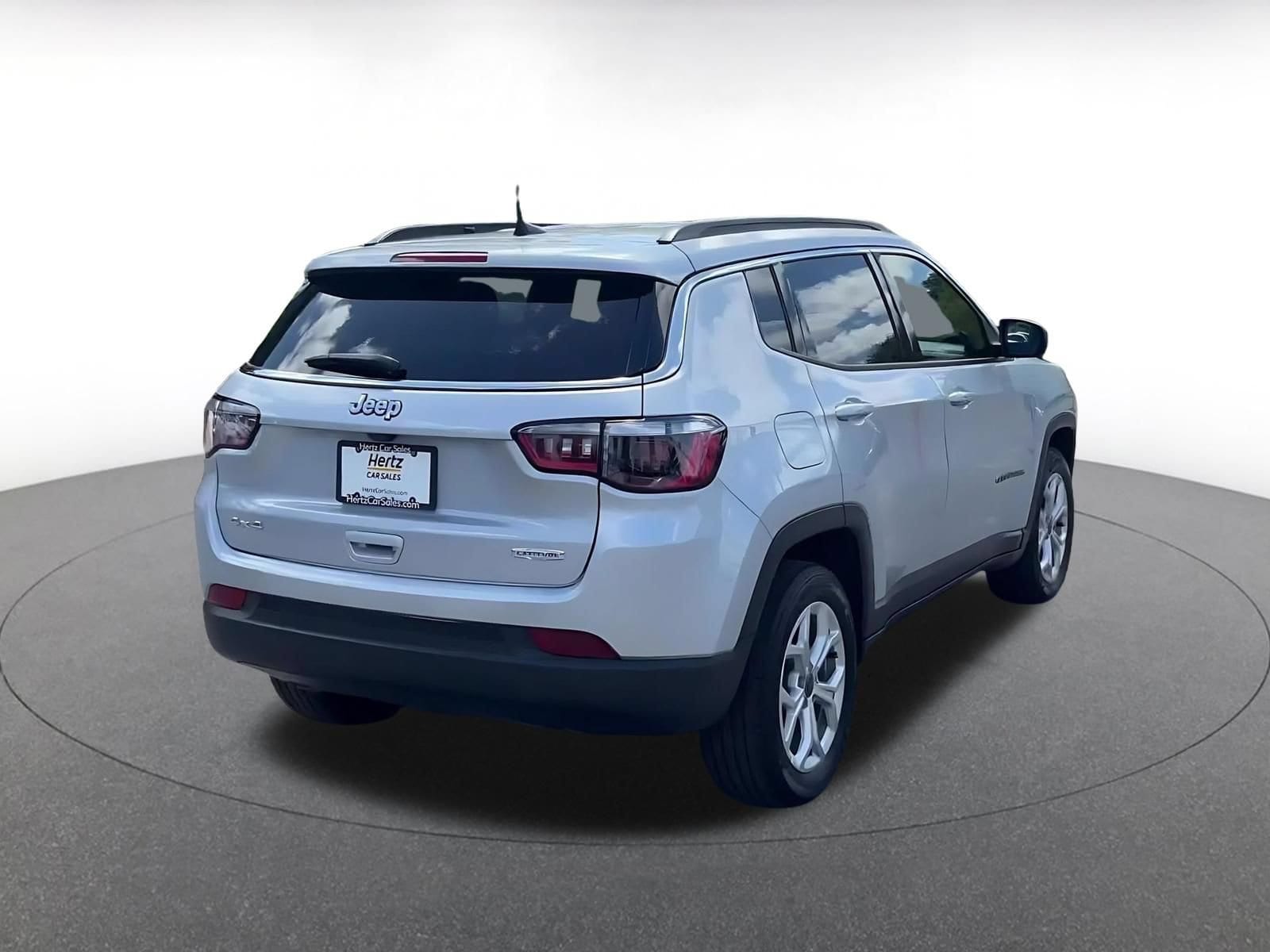 Thumbnail: 2025 Jeep Compass - 12