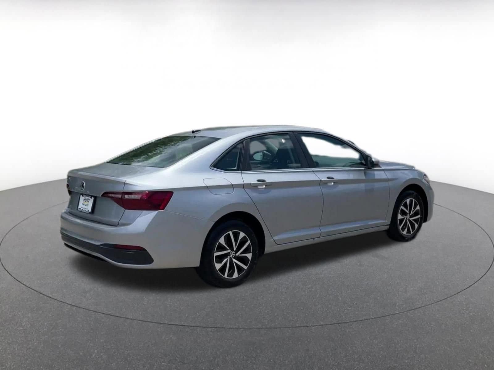 Thumbnail: 2024 Volkswagen Jetta - 11