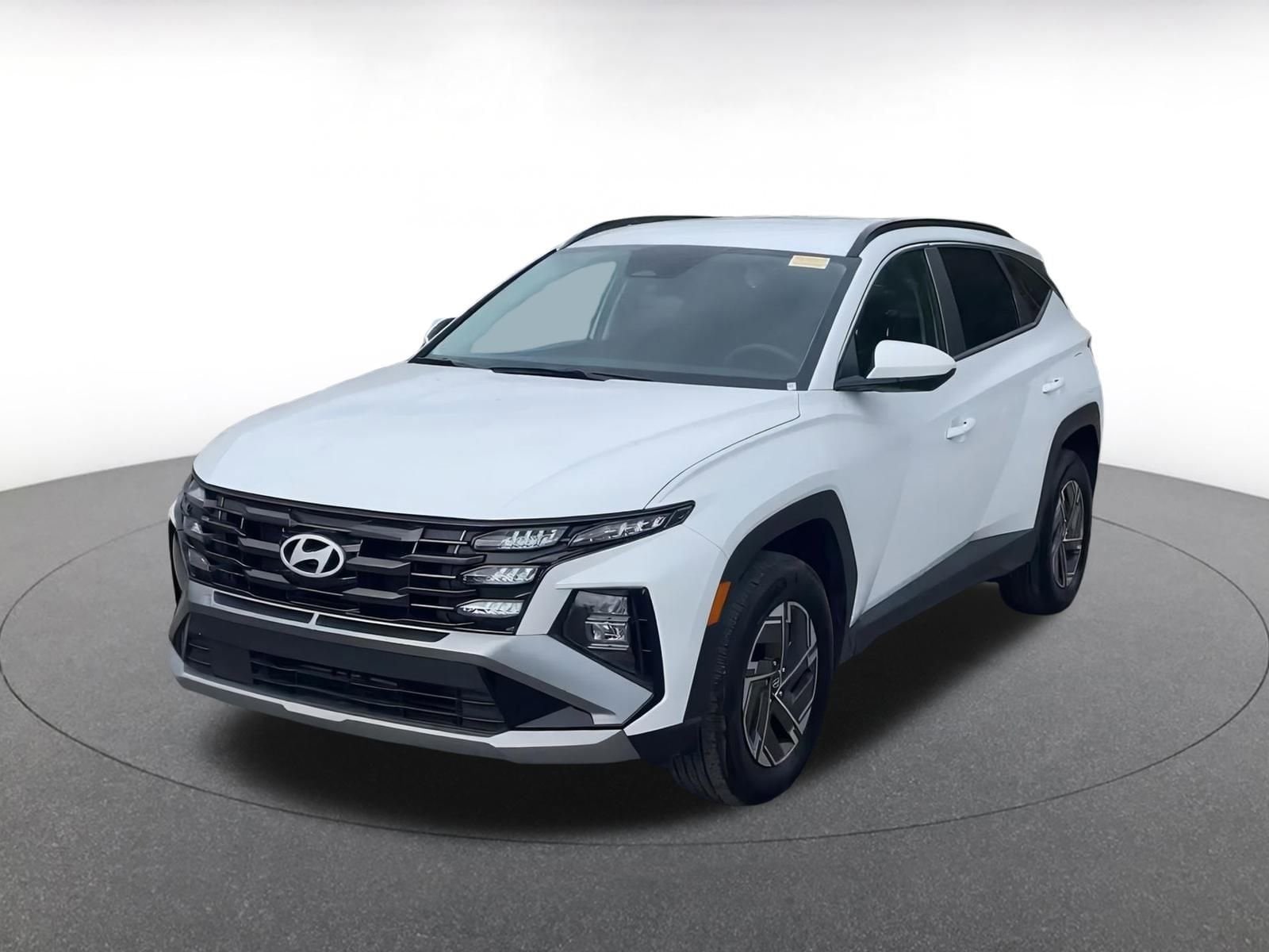 Thumbnail: 2025 Hyundai Tucson - 4