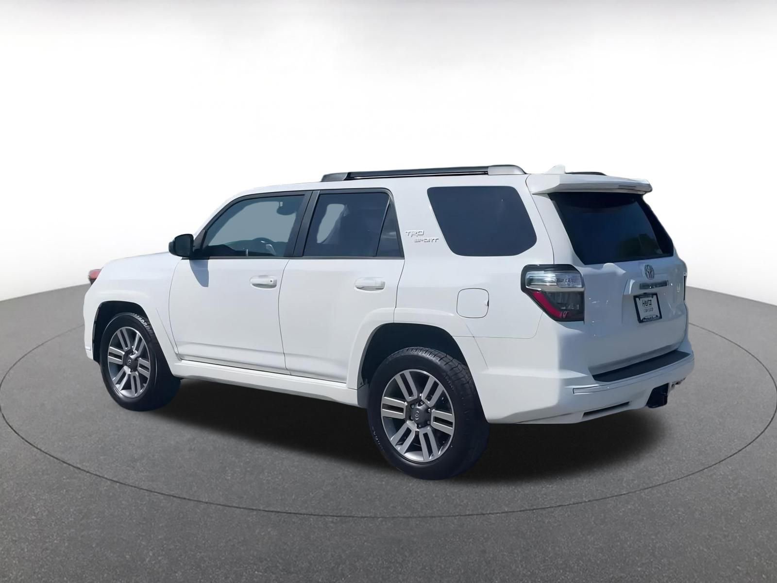 Thumbnail: 2024 Toyota 4Runner - 8