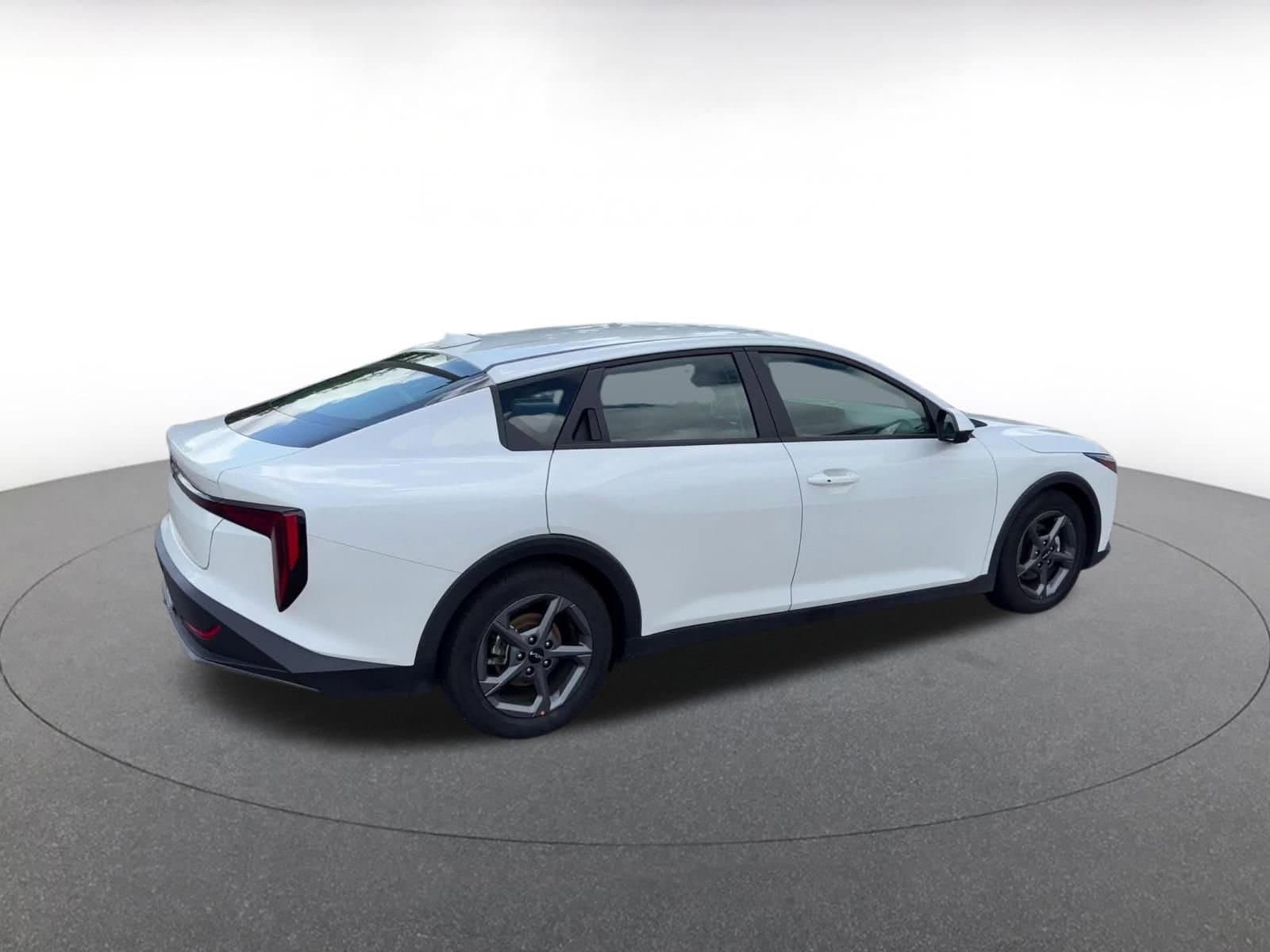 Thumbnail: 2025 Kia K4 - 12
