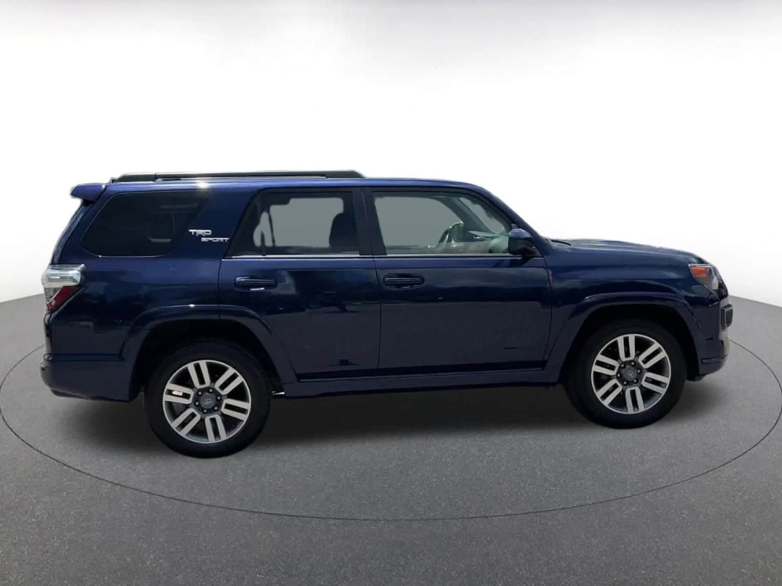 Thumbnail: 2024 Toyota 4Runner - 16