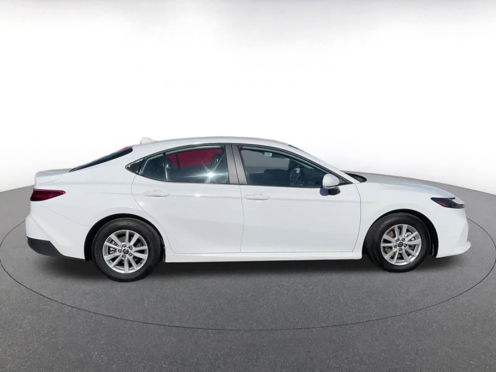 Thumbnail: 2025 Toyota Camry - 16