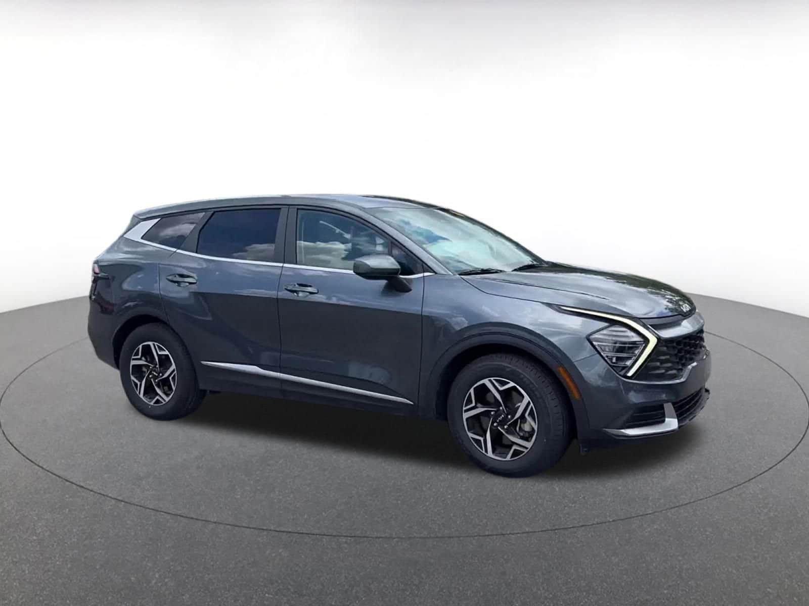 Thumbnail: 2024 Kia Sportage - 1