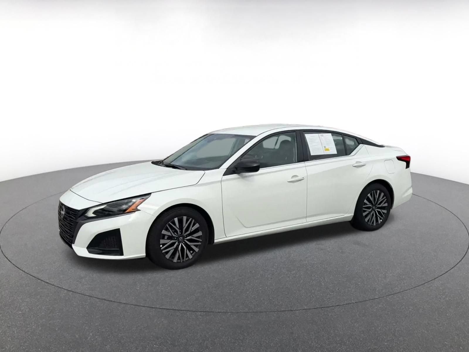 Thumbnail: 2026 Nissan Altima - 6