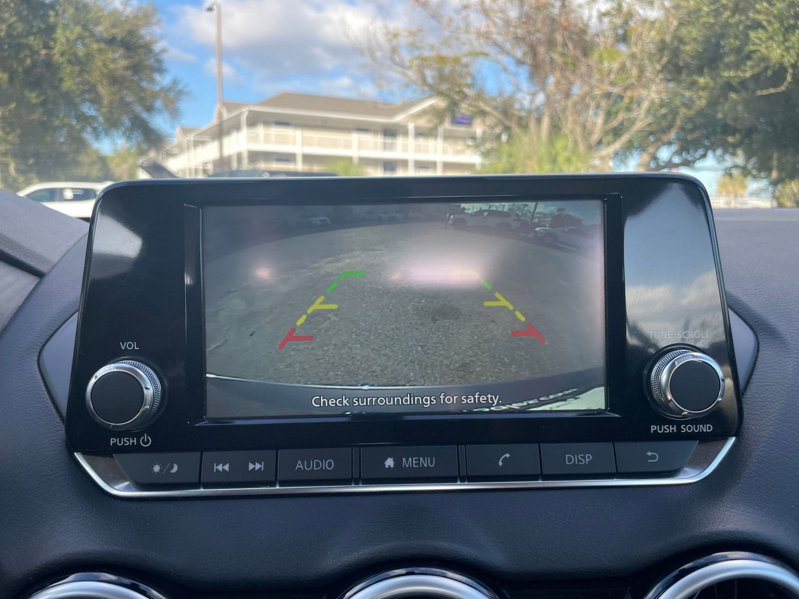 Thumbnail: 2025 Nissan Sentra - 17