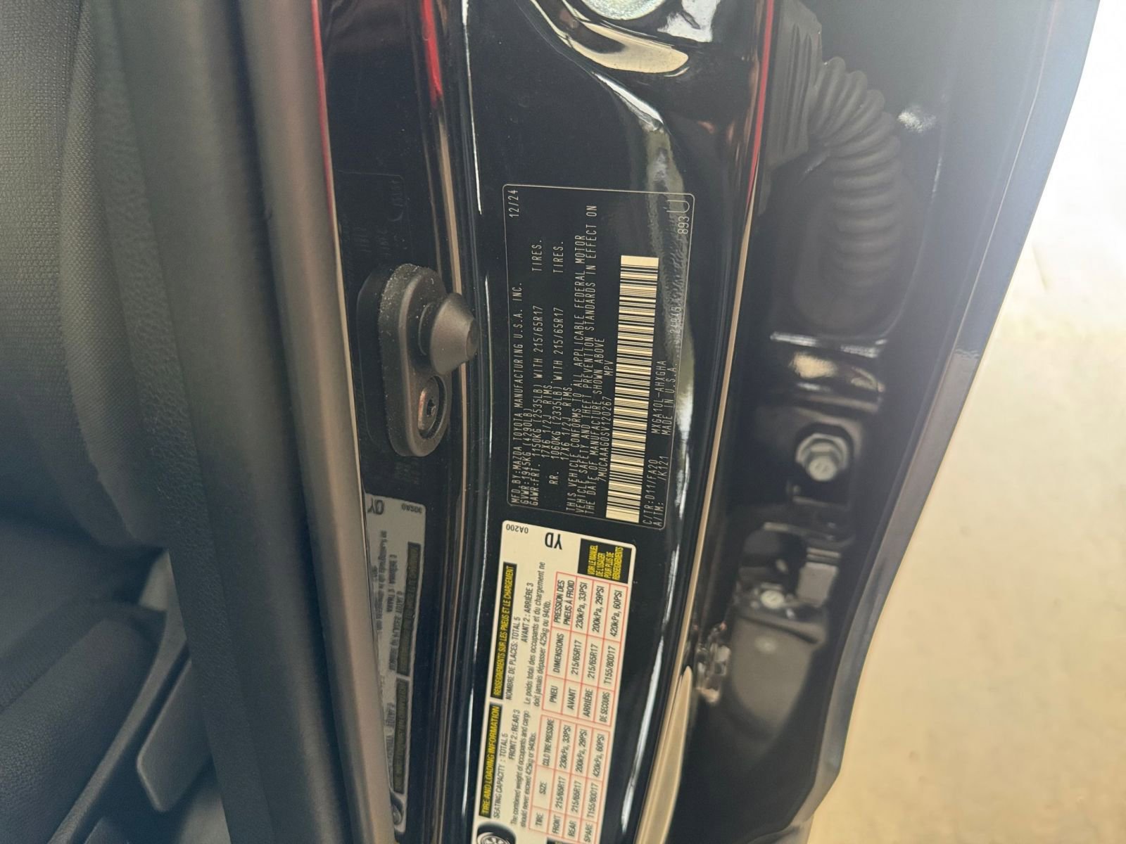 Thumbnail: 2025 Toyota Corolla Cross - 28