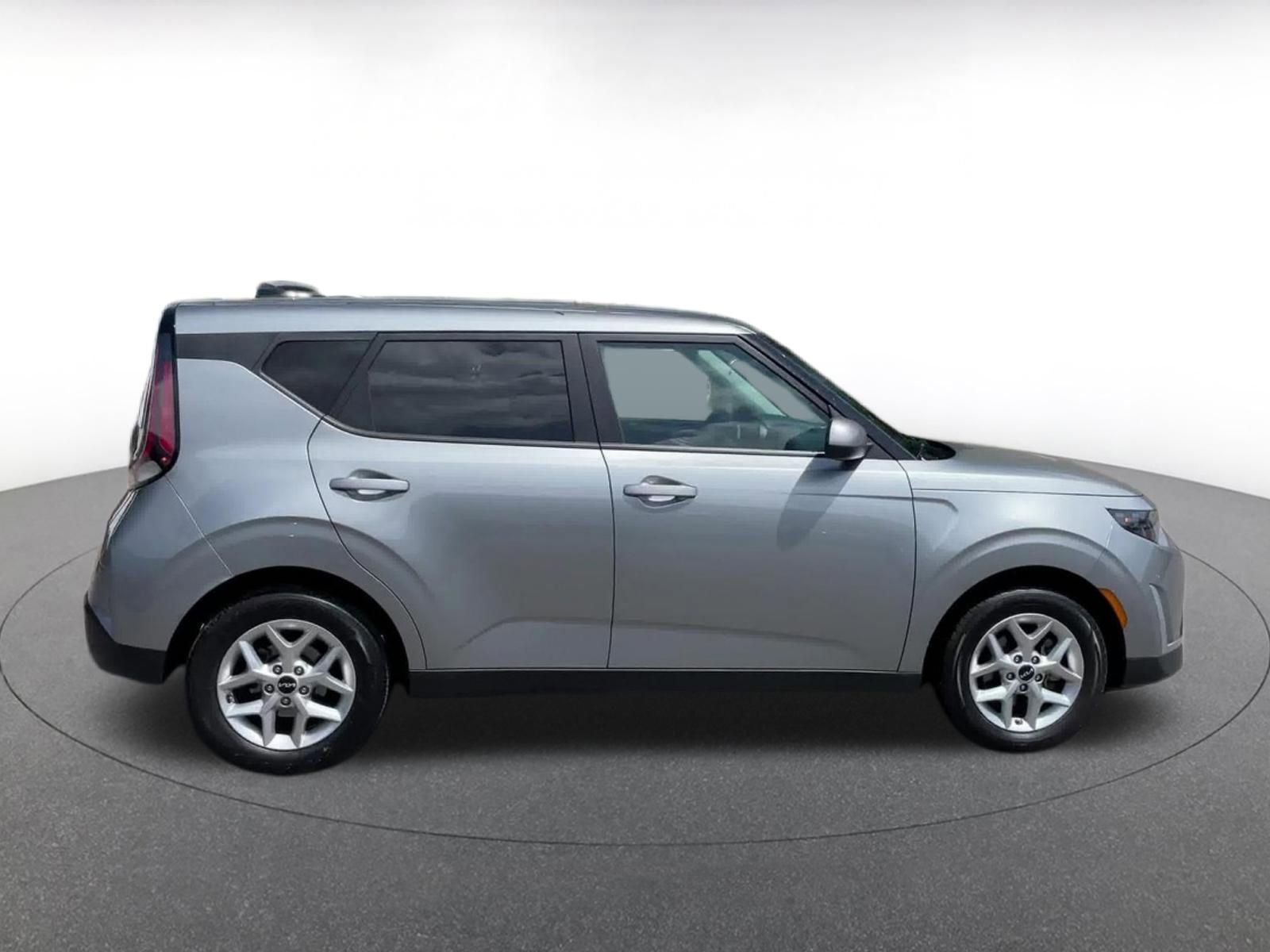 Thumbnail: 2025 Kia Soul - 16