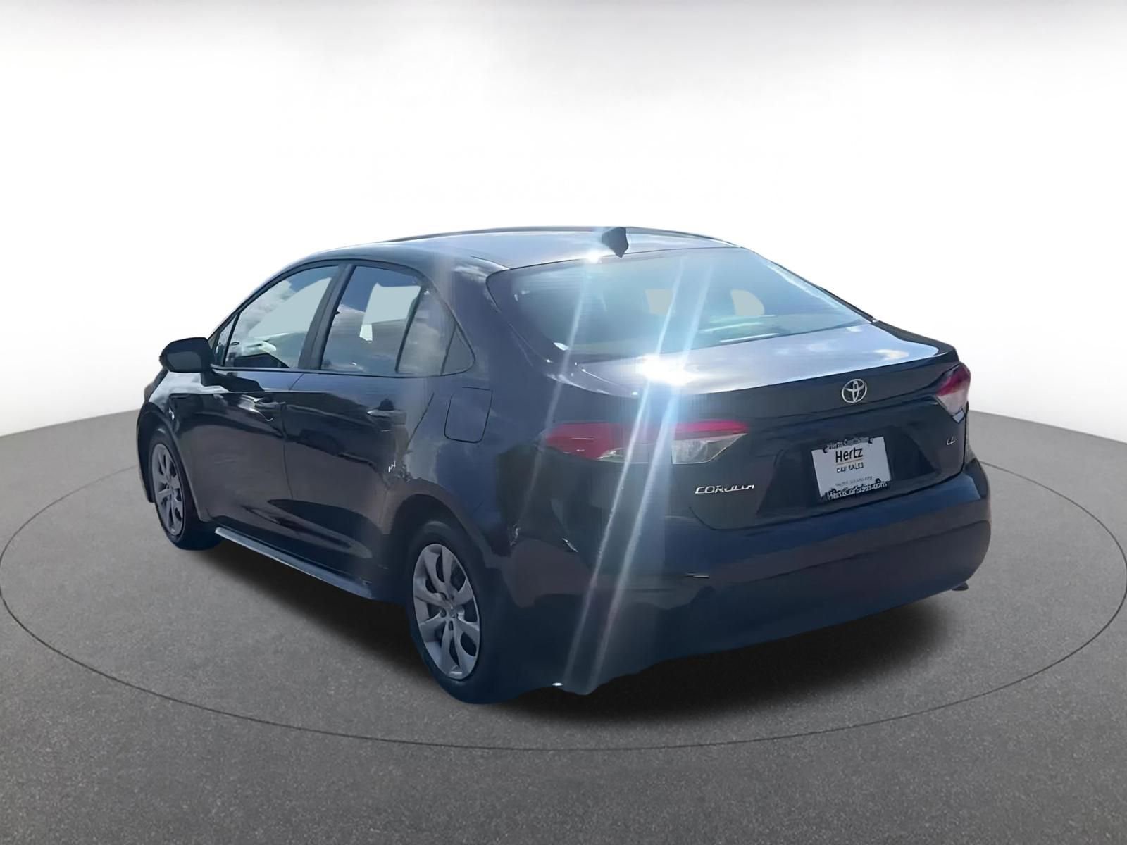 Thumbnail: 2025 Toyota Corolla - 10