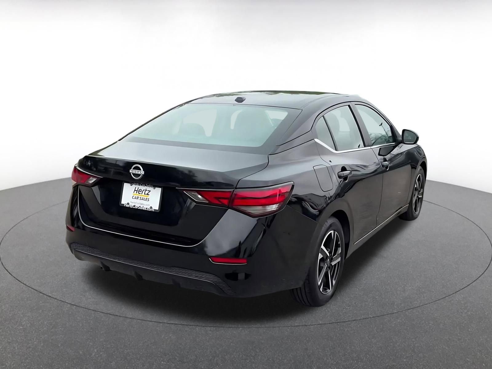 Thumbnail: 2025 Nissan Sentra - 12