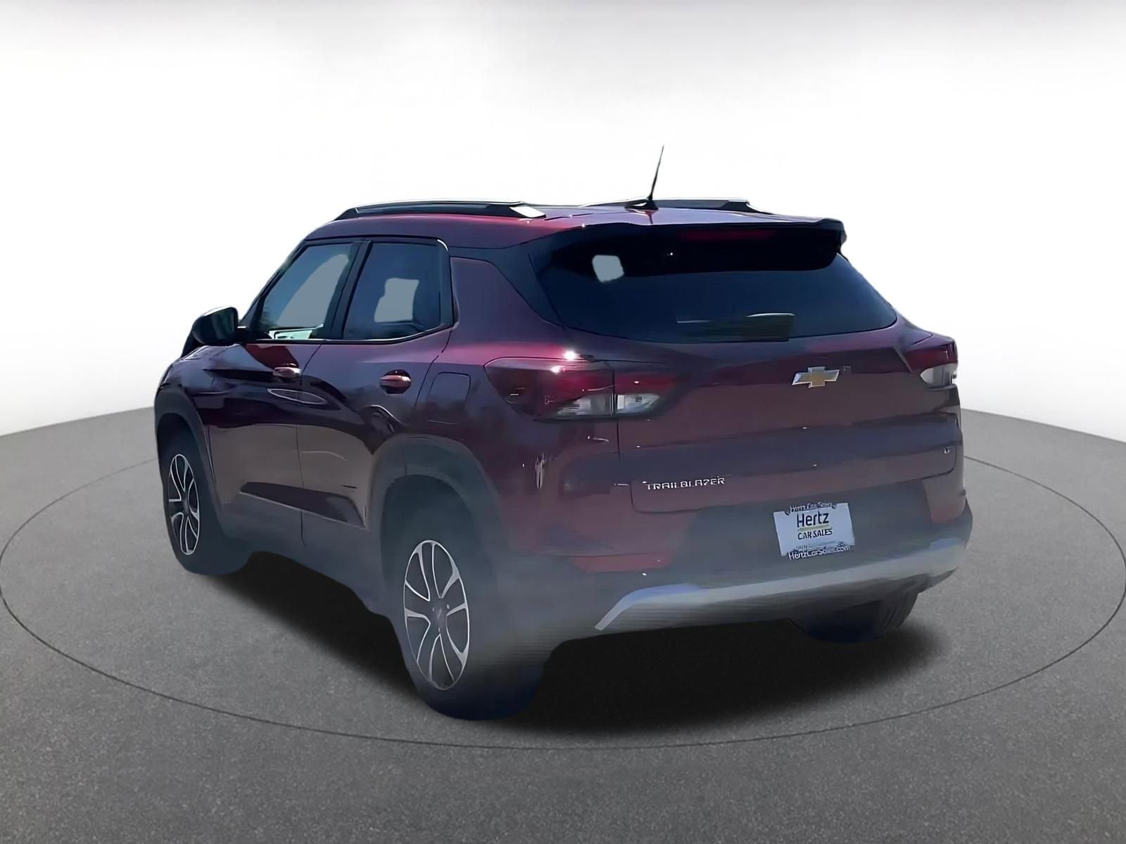 Thumbnail: 2025 Chevrolet TrailBlazer - 10