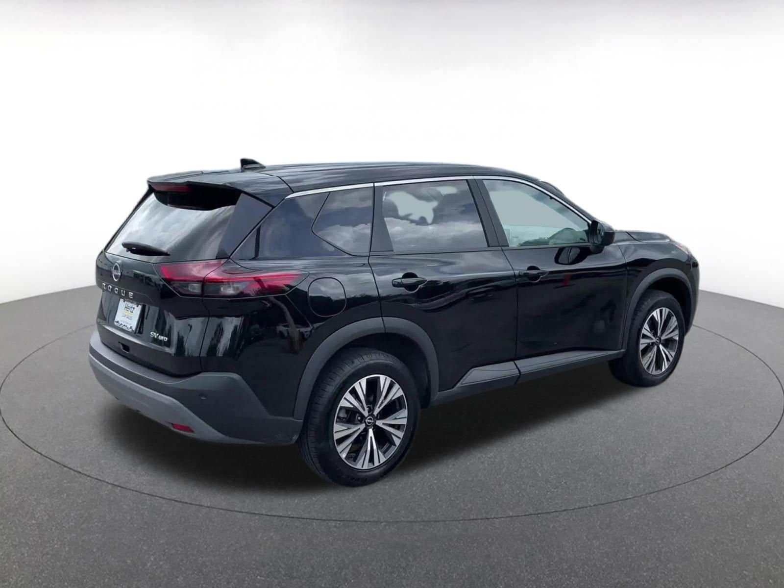 Thumbnail: 2023 Nissan Rogue - 14
