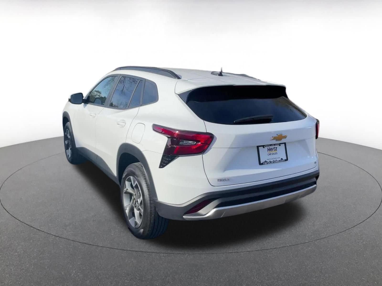 Thumbnail: 2025 Chevrolet Trax - 10