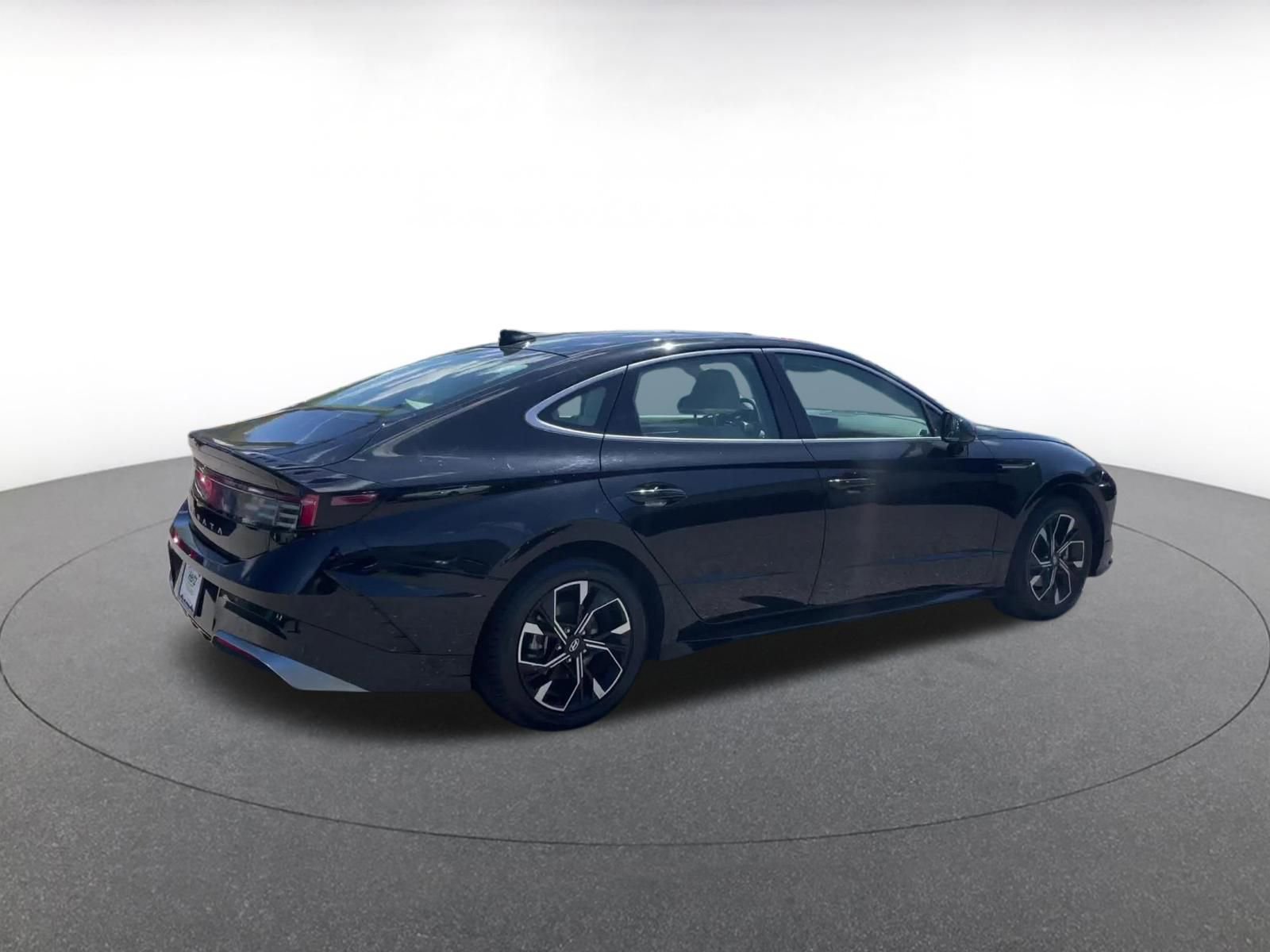 Thumbnail: 2025 Hyundai Sonata - 12