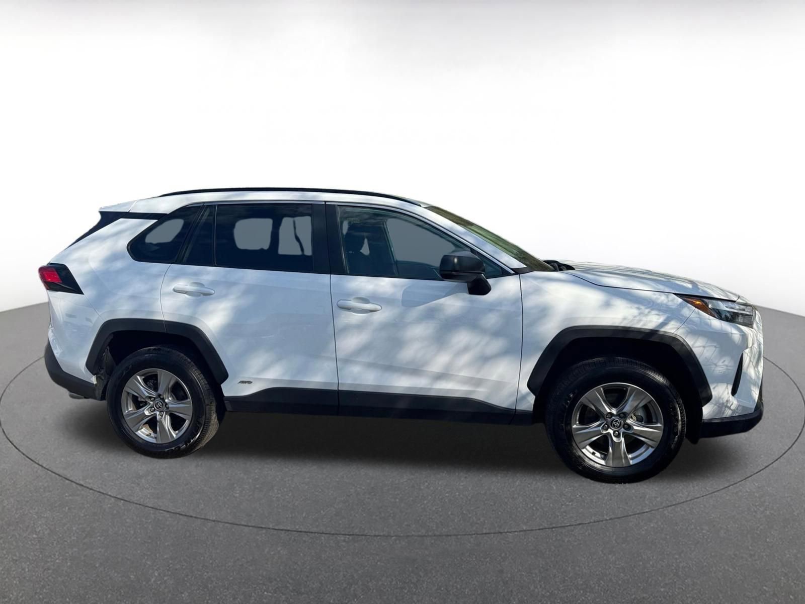 Thumbnail: 2025 Toyota RAV4 - 15