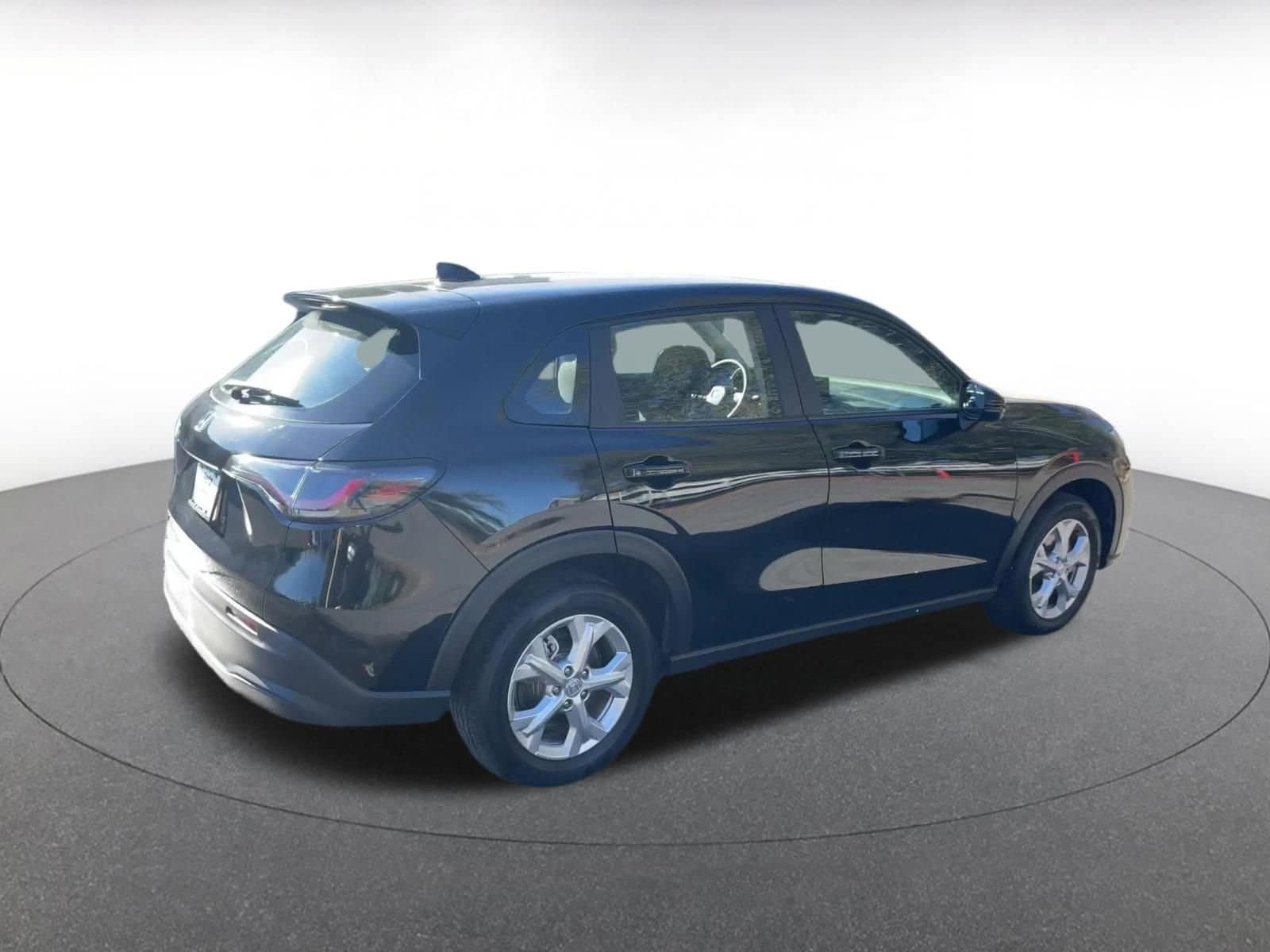 Thumbnail: 2025 Honda HR-V - 2
