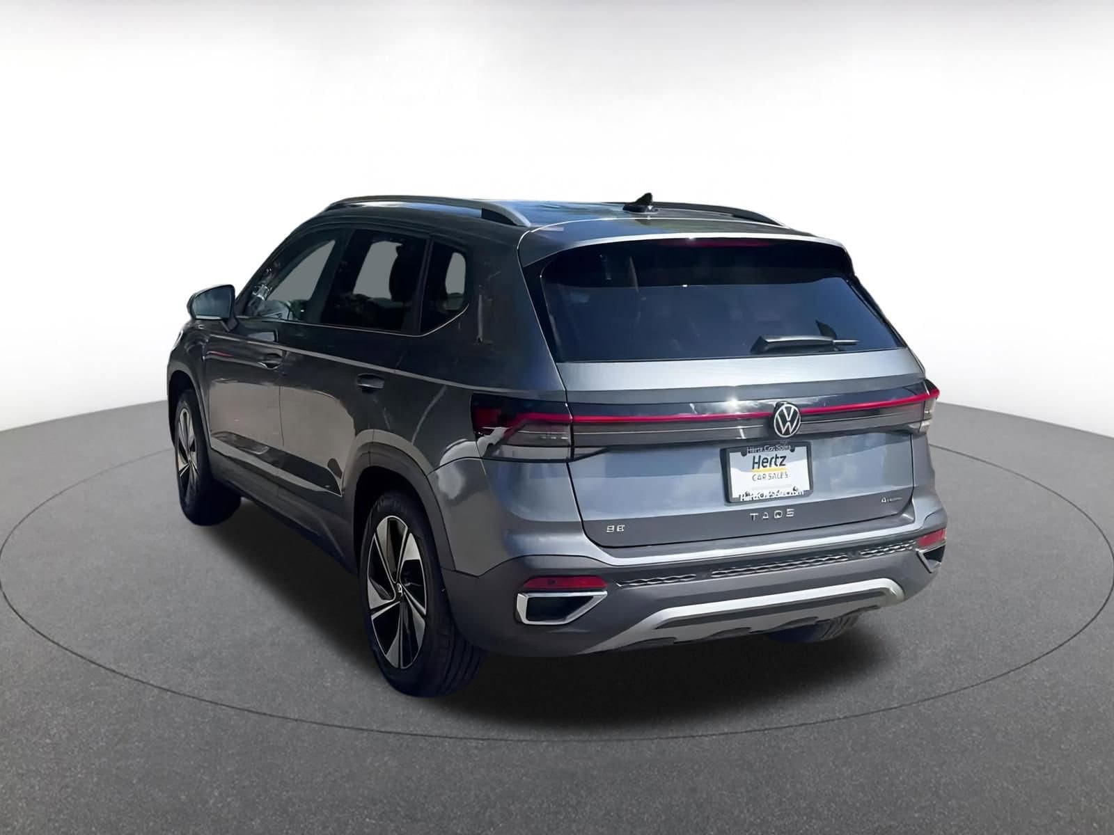 Thumbnail: 2025 Volkswagen Taos - 10