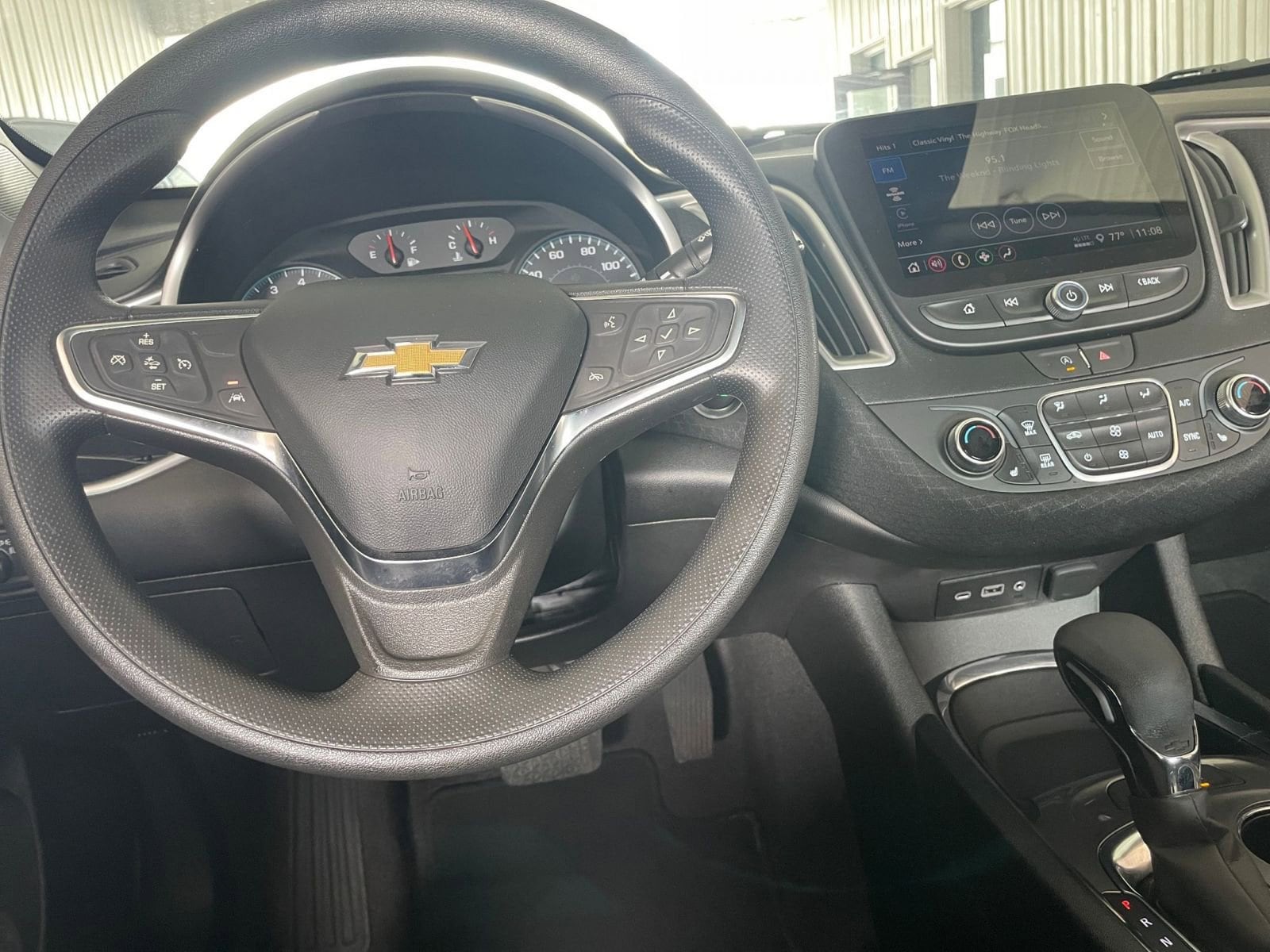 Thumbnail: 2024 Chevrolet Malibu - 32