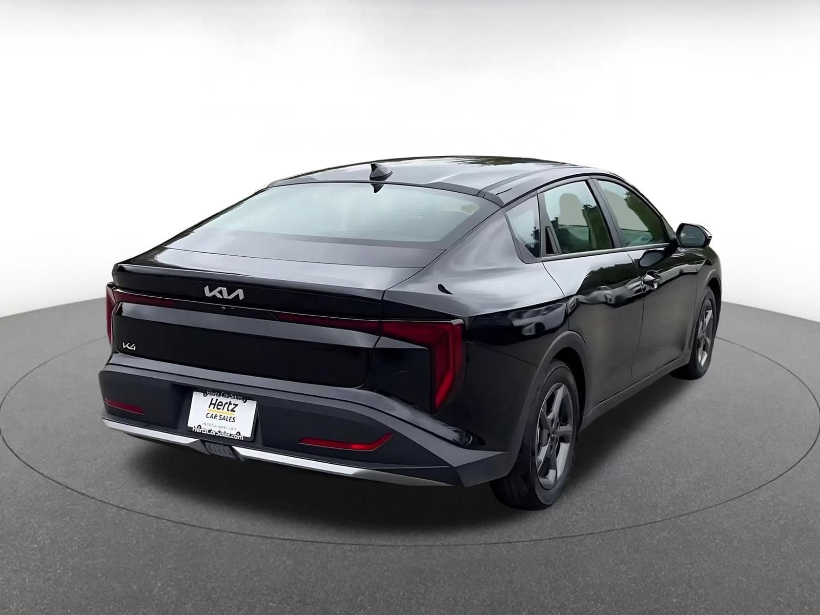 Thumbnail: 2025 Kia K4 - 10
