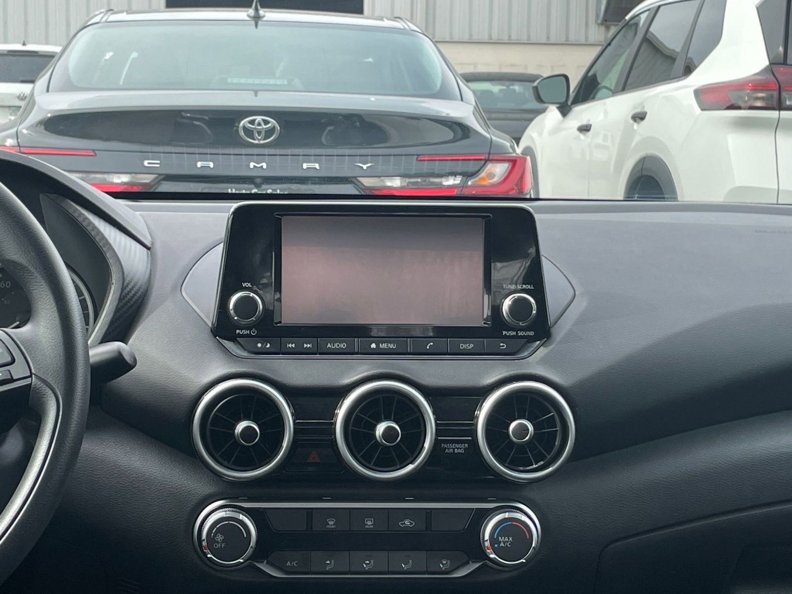 Thumbnail: 2025 Nissan Sentra - 21